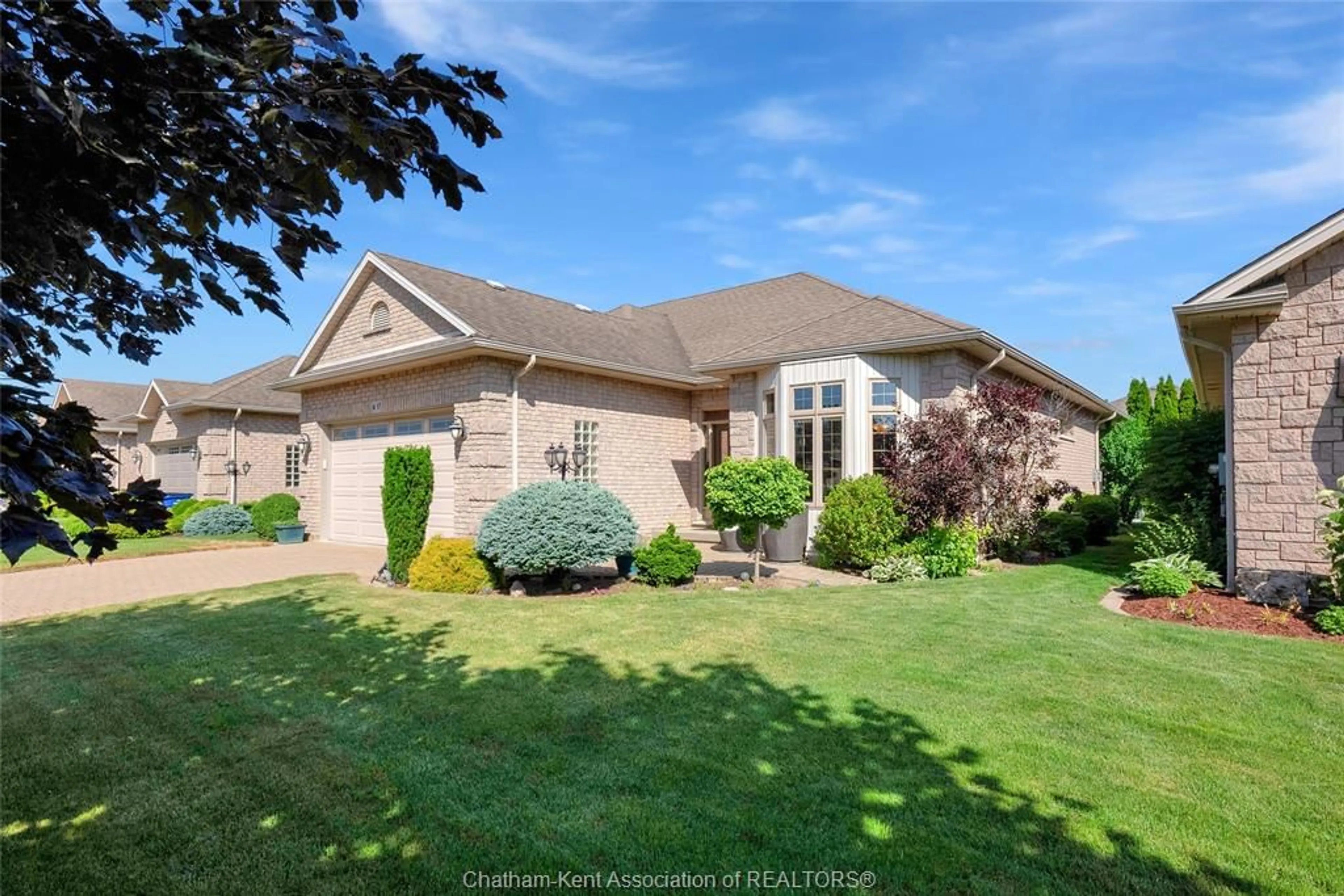 Home with brick exterior material, street for 17 COURTYARD Walk, Chatham Ontario N7L 5S3