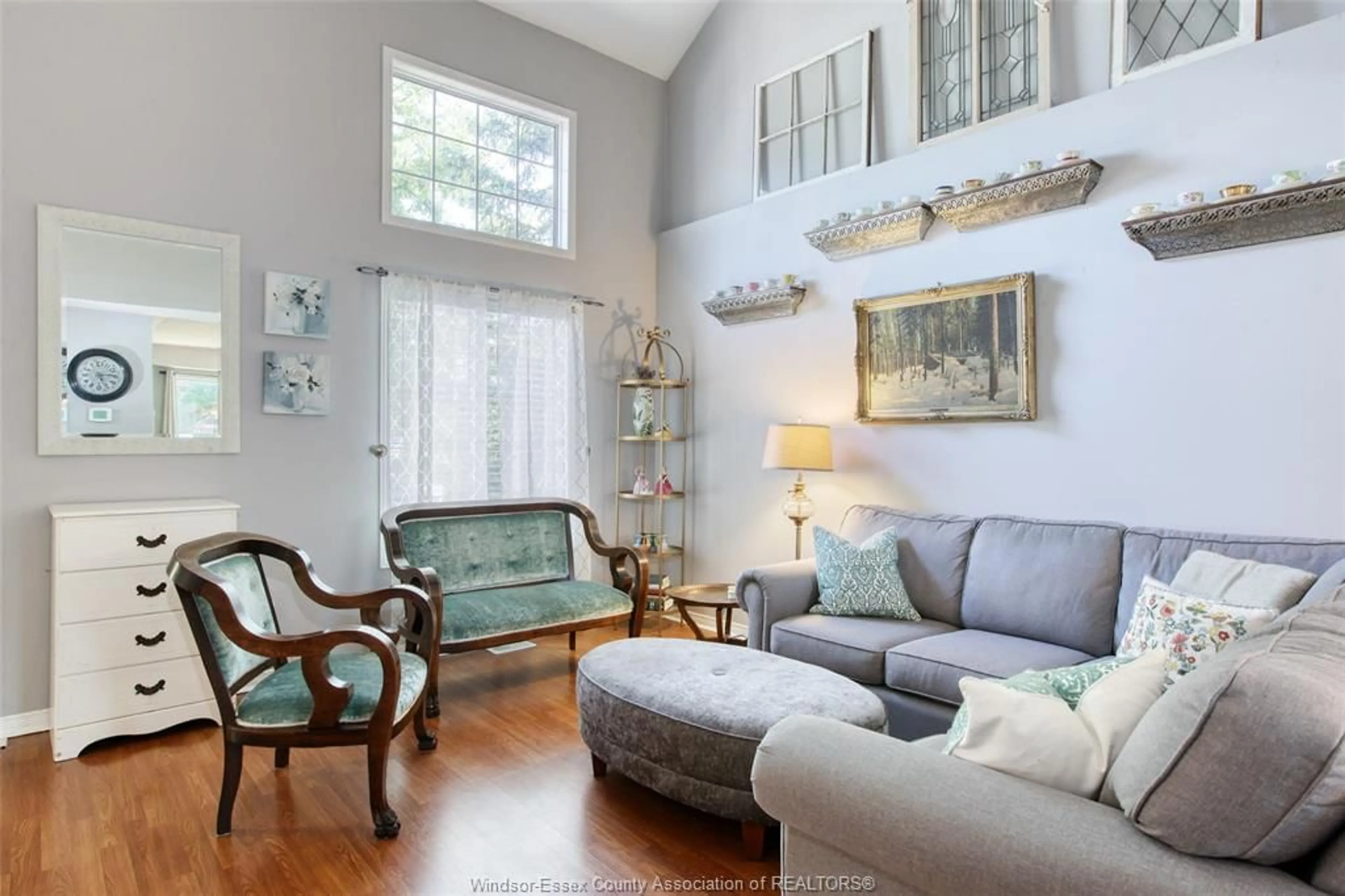 Living room with furniture, wood/laminate floor for 48 HEATON, Amherstburg Ontario N9V 3V7