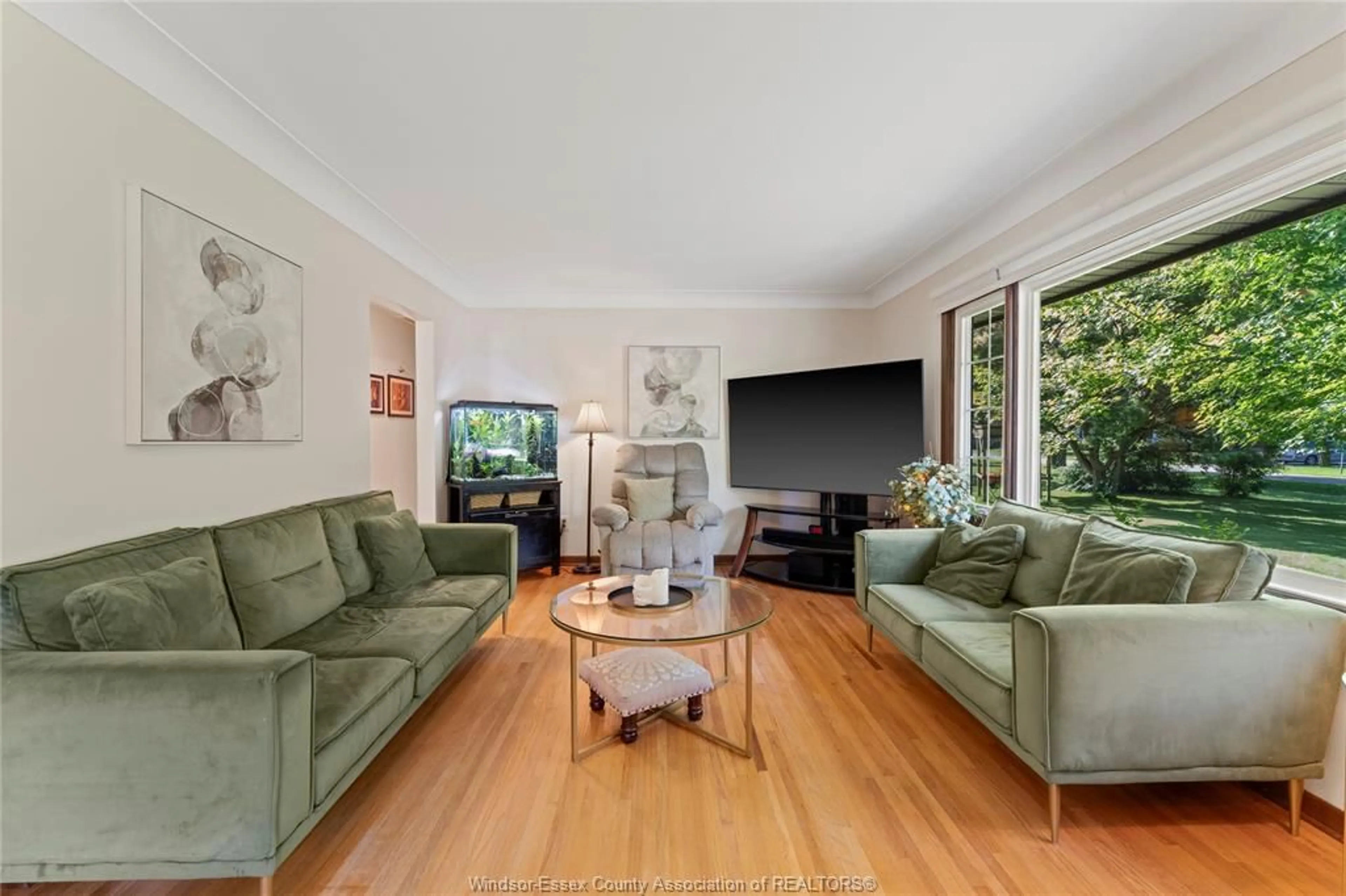 Living room with furniture, unknown for 1201 STUART, LaSalle Ontario N9J 1Y3