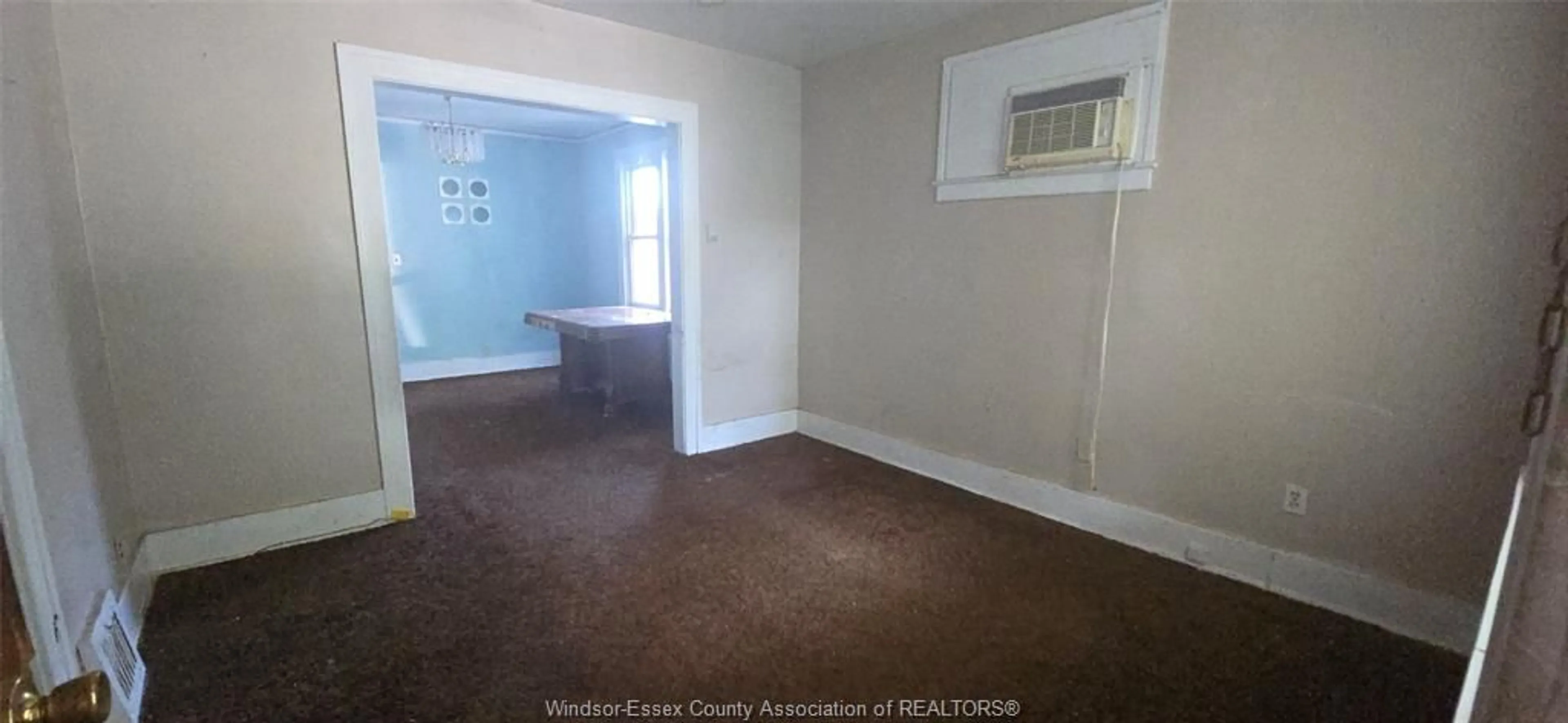 A pic of a room for 1181 WIGLE AVE, Windsor Ontario N9C 3M9