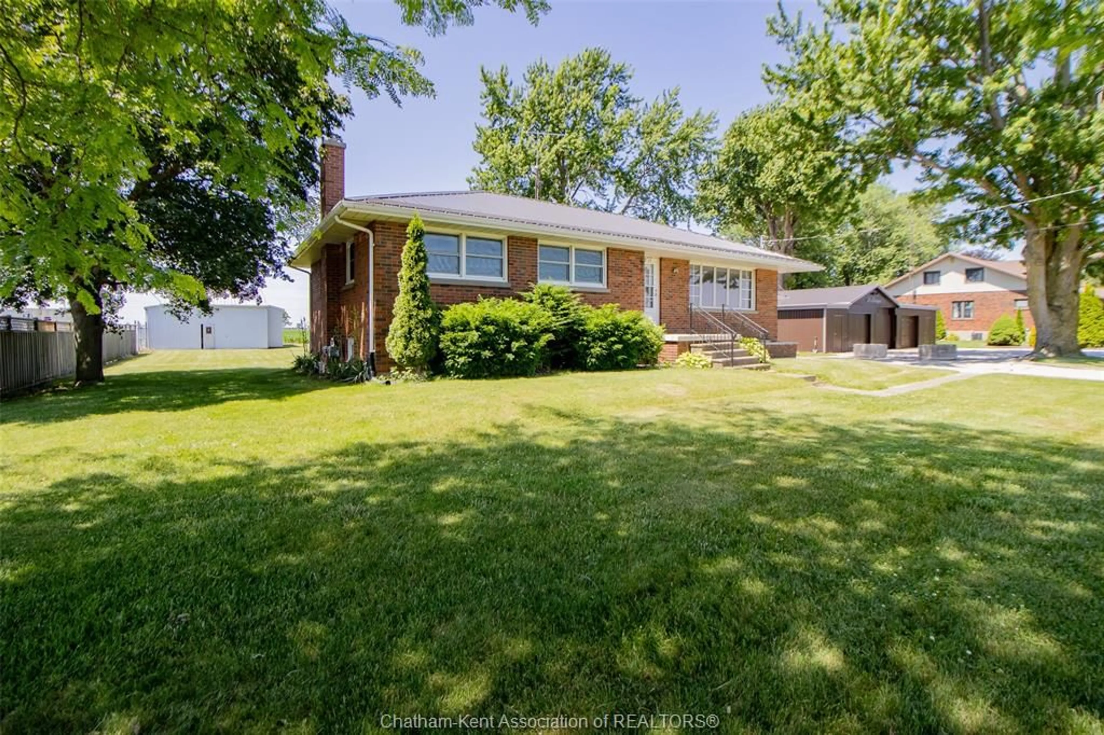 Home with brick exterior material, unknown for 22142 CHARING CROSS Rd, Chatham Ontario N7M 5J3