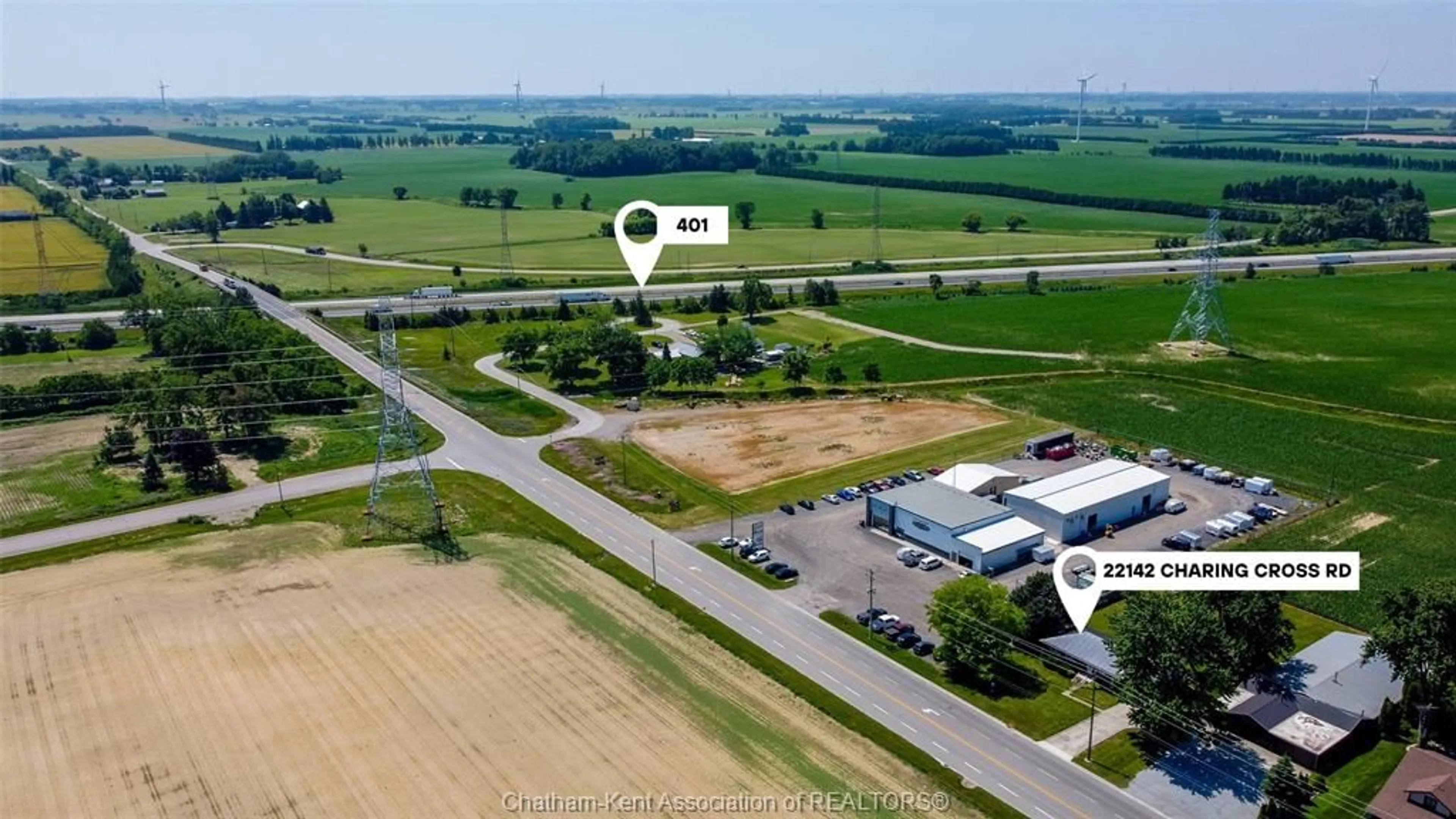 A pic from outside/outdoor area/front of a property/back of a property/a pic from drone, building for 22142 CHARING CROSS Rd, Chatham Ontario N7M 5J3