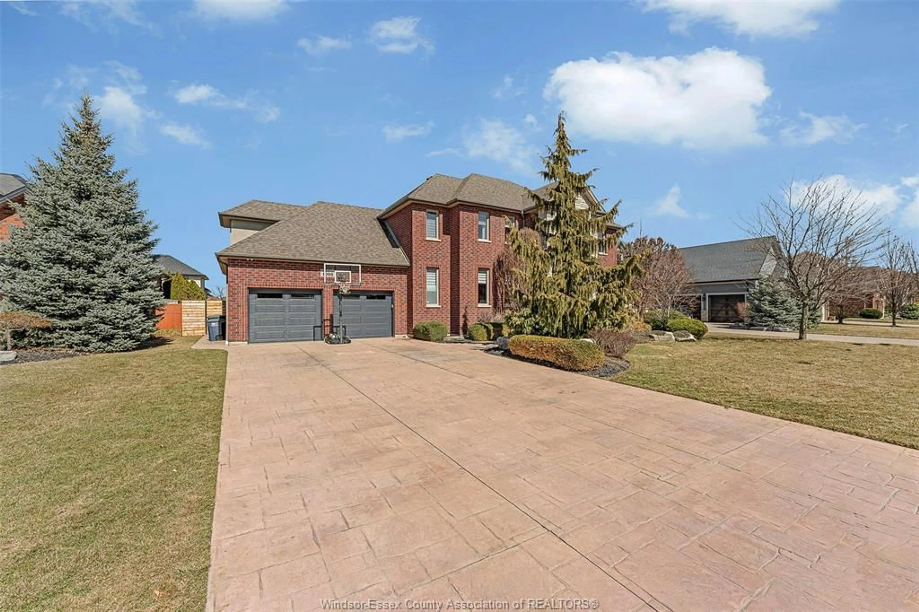 Home with brick exterior material, street for 1098 REGENCY Cres, Lakeshore Ontario N8L 0W1
