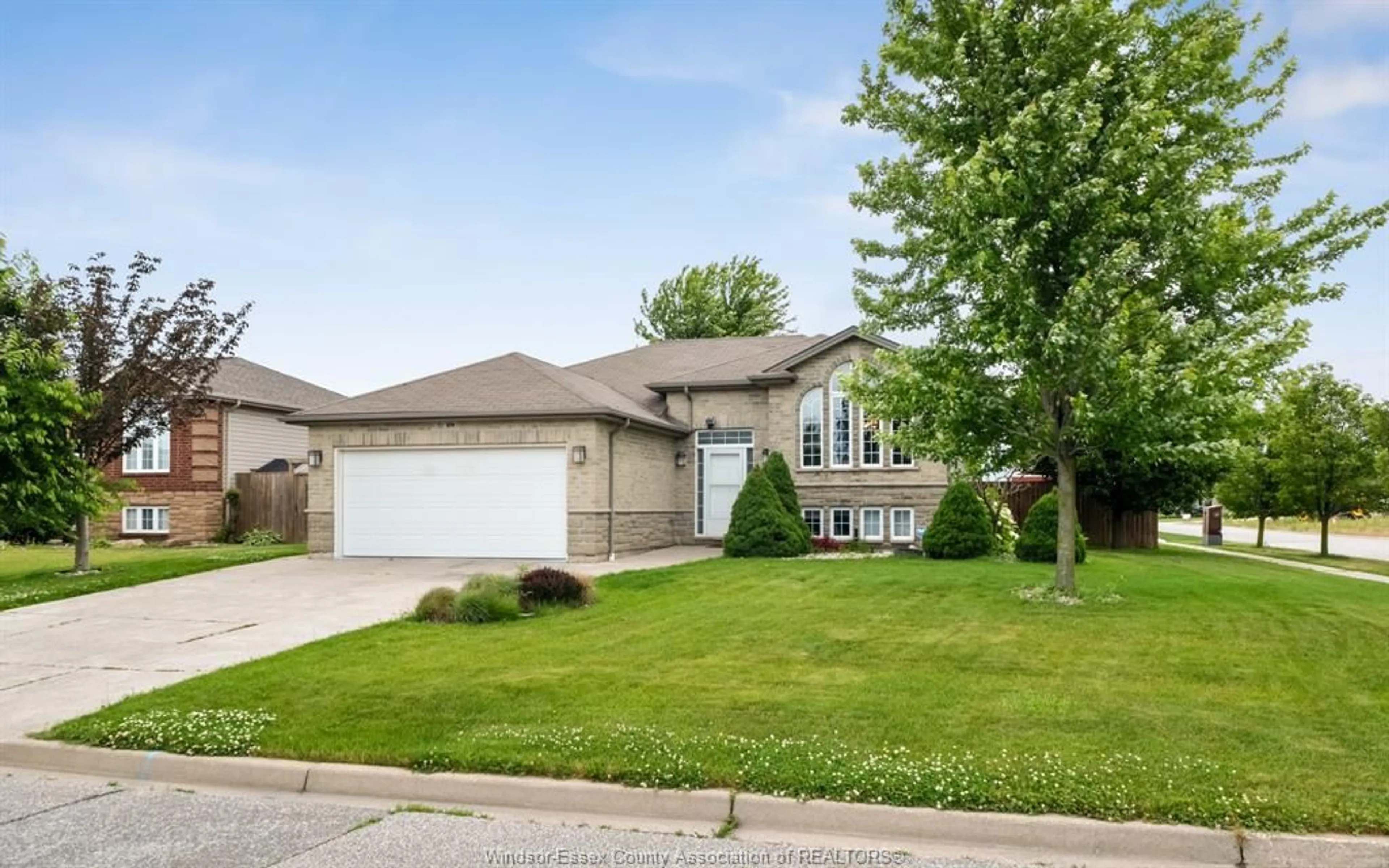 Unknown for 89 HAZEL Cres, Kingsville Ontario N9Y 0B2