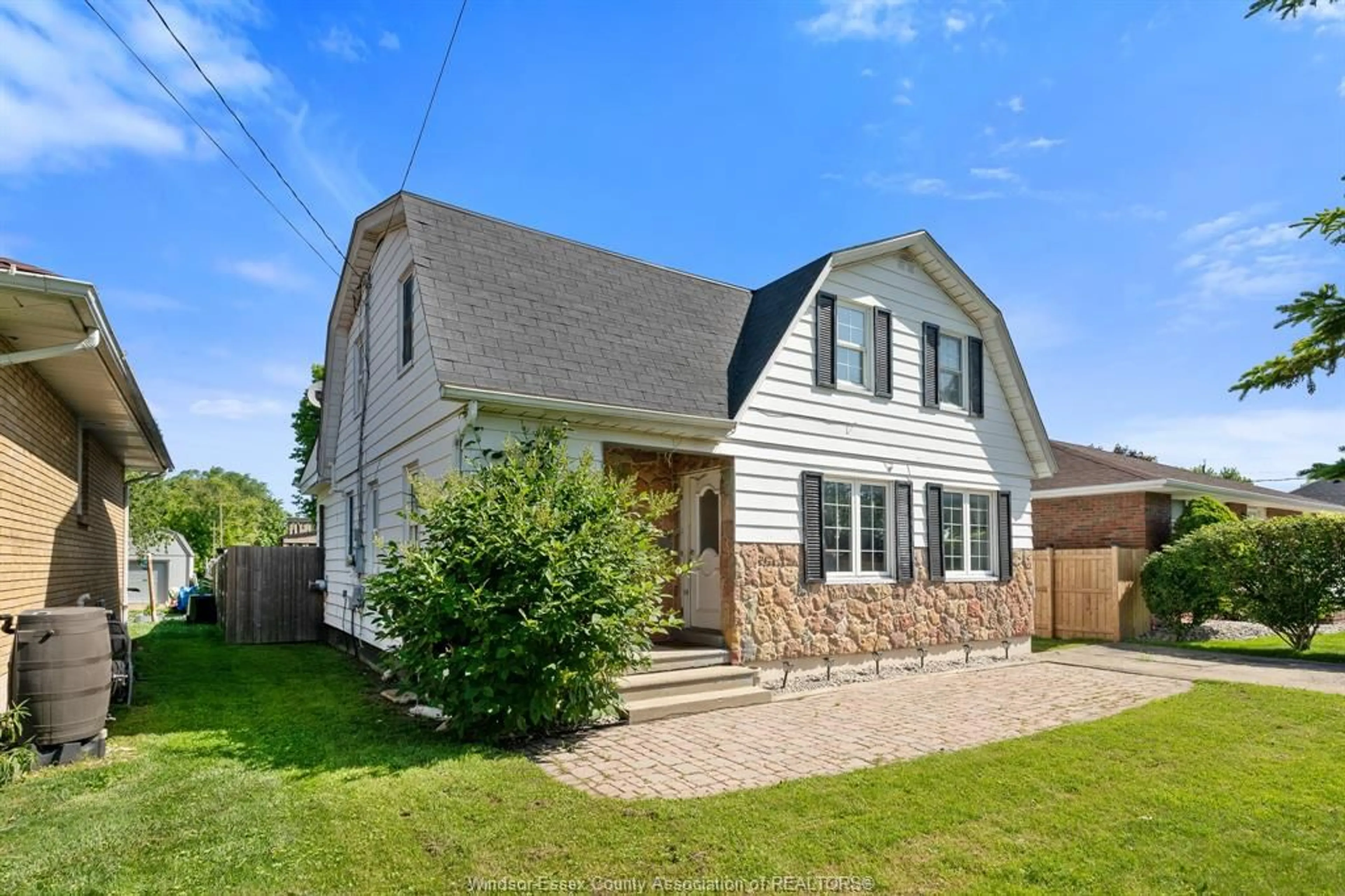 Unknown for 12422 MCNORTON St, Tecumseh Ontario N8N 1J8