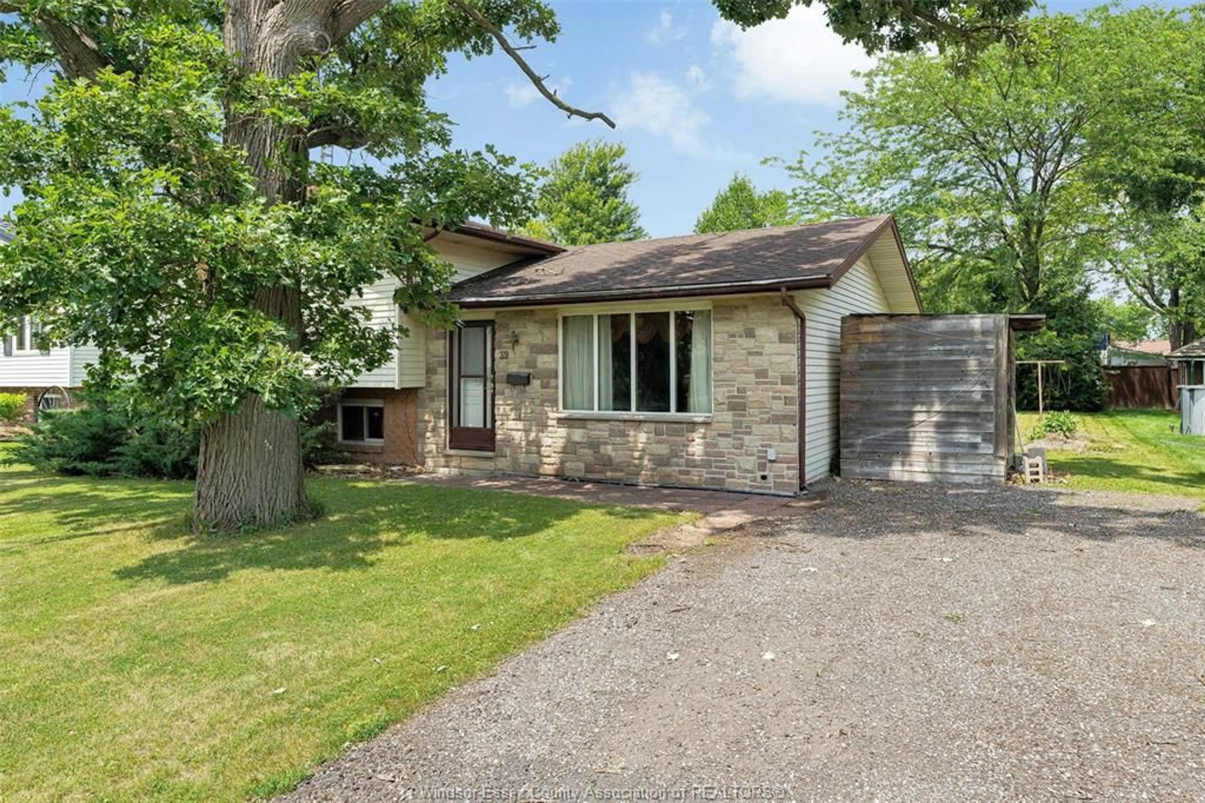 Home with brick exterior material, street for 39 REDWOOD, Cottam Ontario N0R 1B0