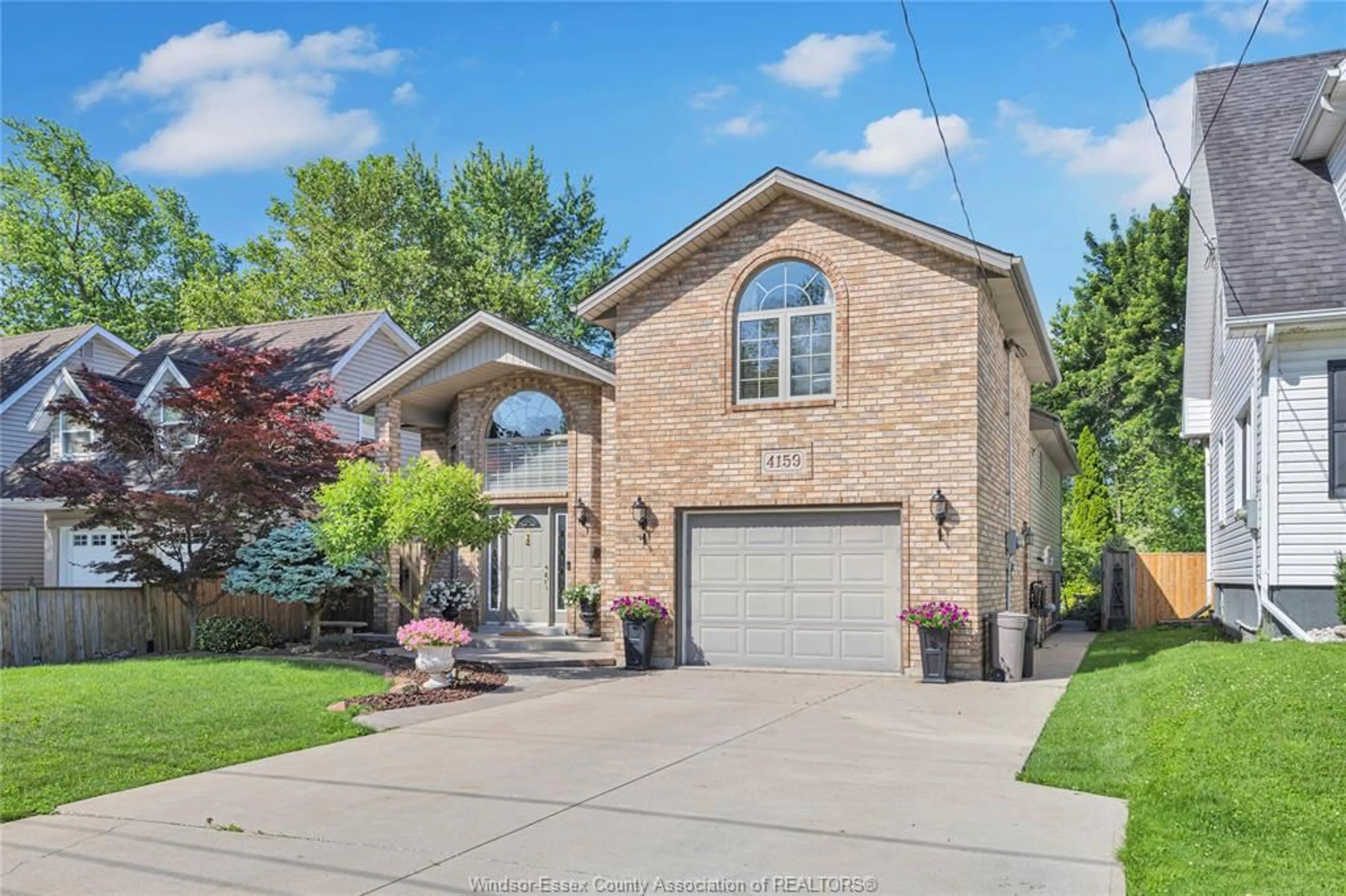 Home with brick exterior material, street for 4159 ROSELAND Dr, Windsor Ontario N9G 1Y5