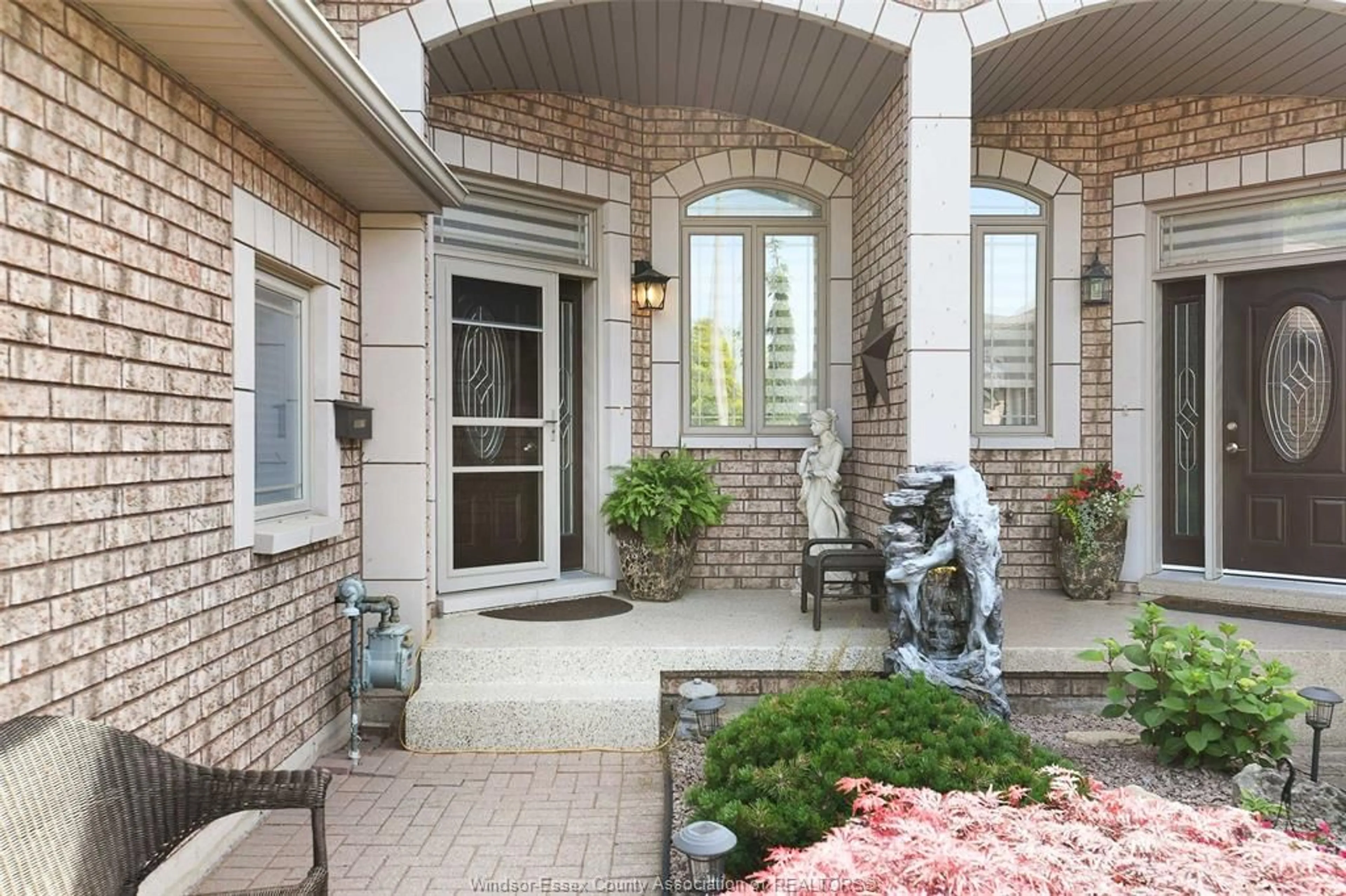 Home with brick exterior material, street for 70 CAROLINA WOODS, Leamington Ontario N8H 5N3