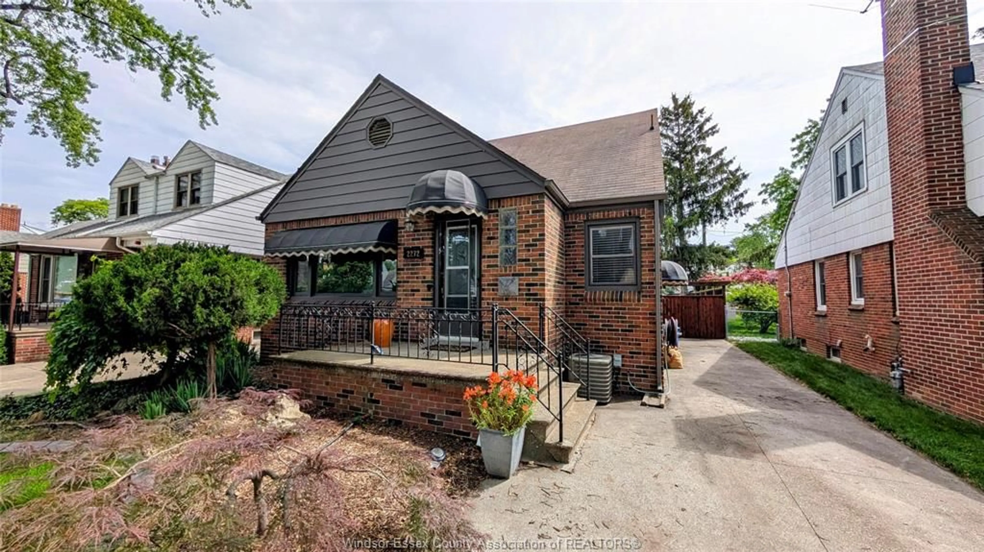 Home with brick exterior material, street for 2272 Moy Ave, Windsor Ontario N8W 2M6