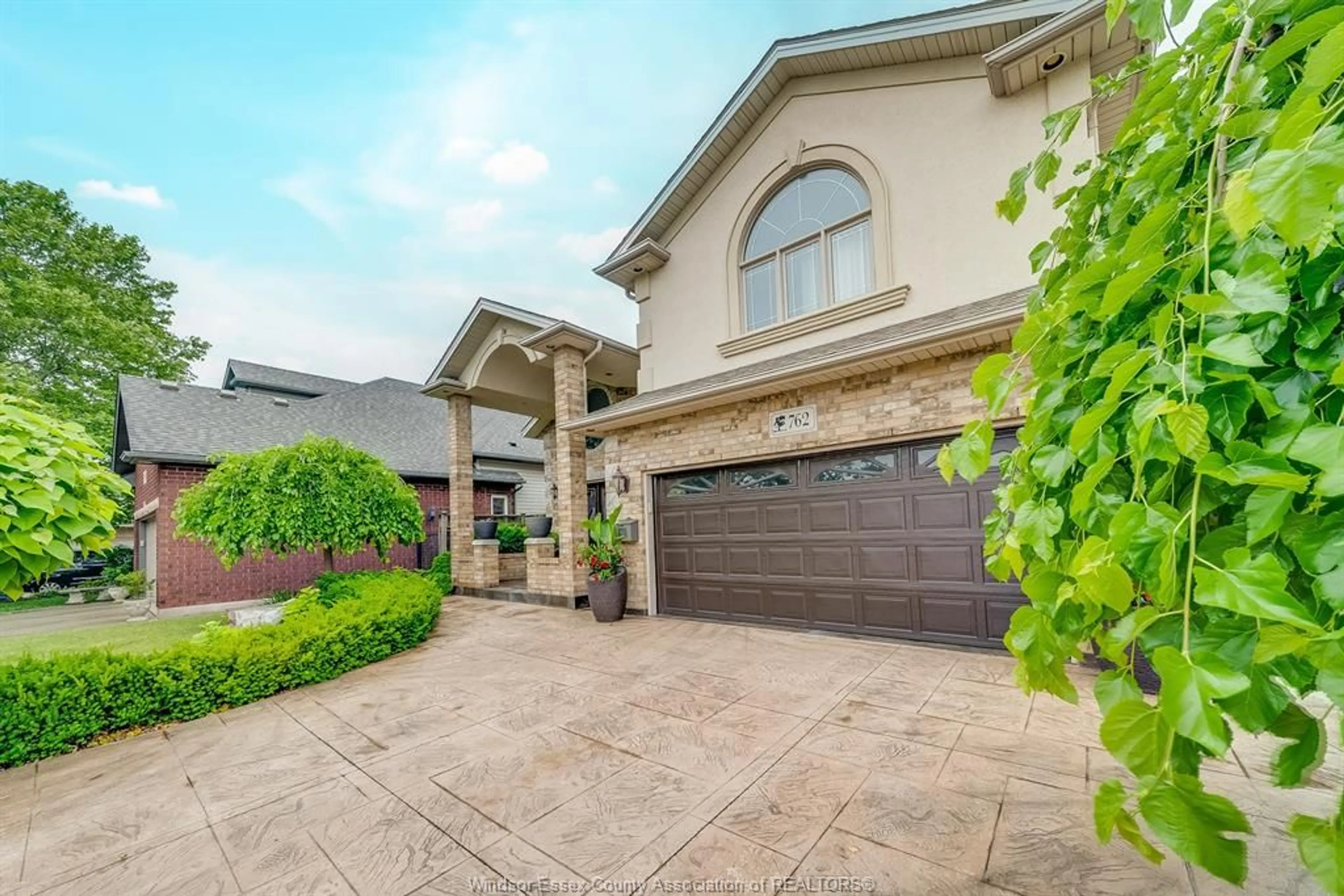Unknown for 762 NEWPORT Cres, Windsor Ontario N9E 4Z5