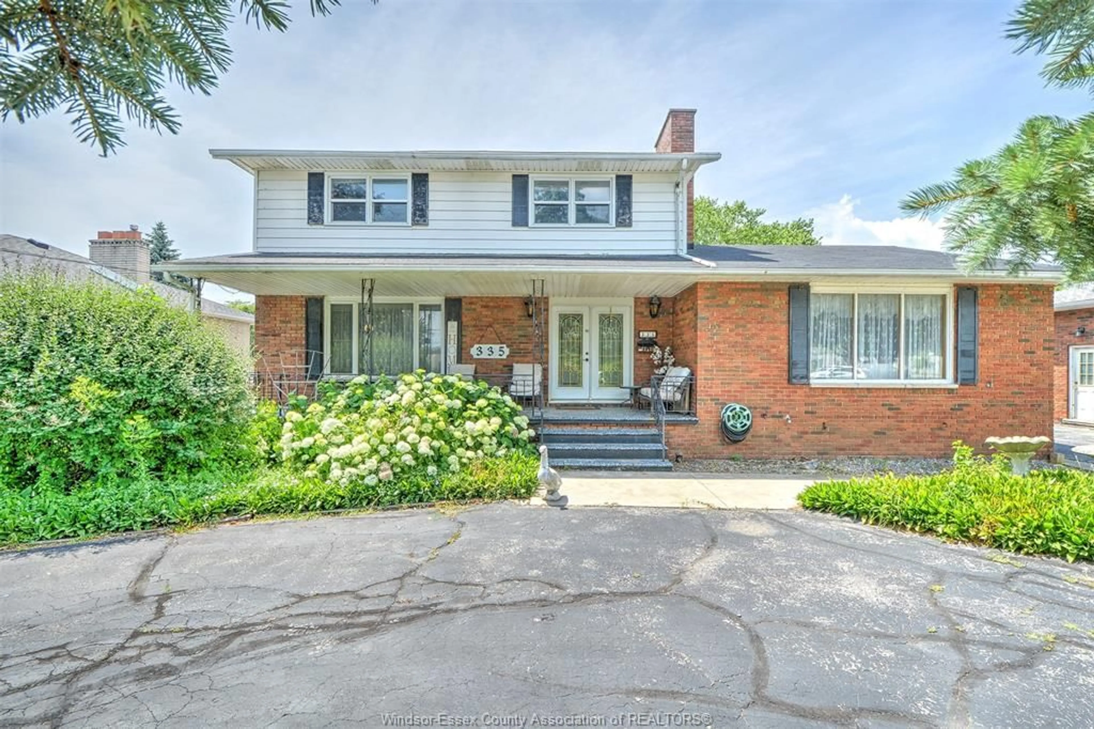 Home with brick exterior material, street for 335 SIMCOE STREET, Amherstburg Ontario N9V 1N1