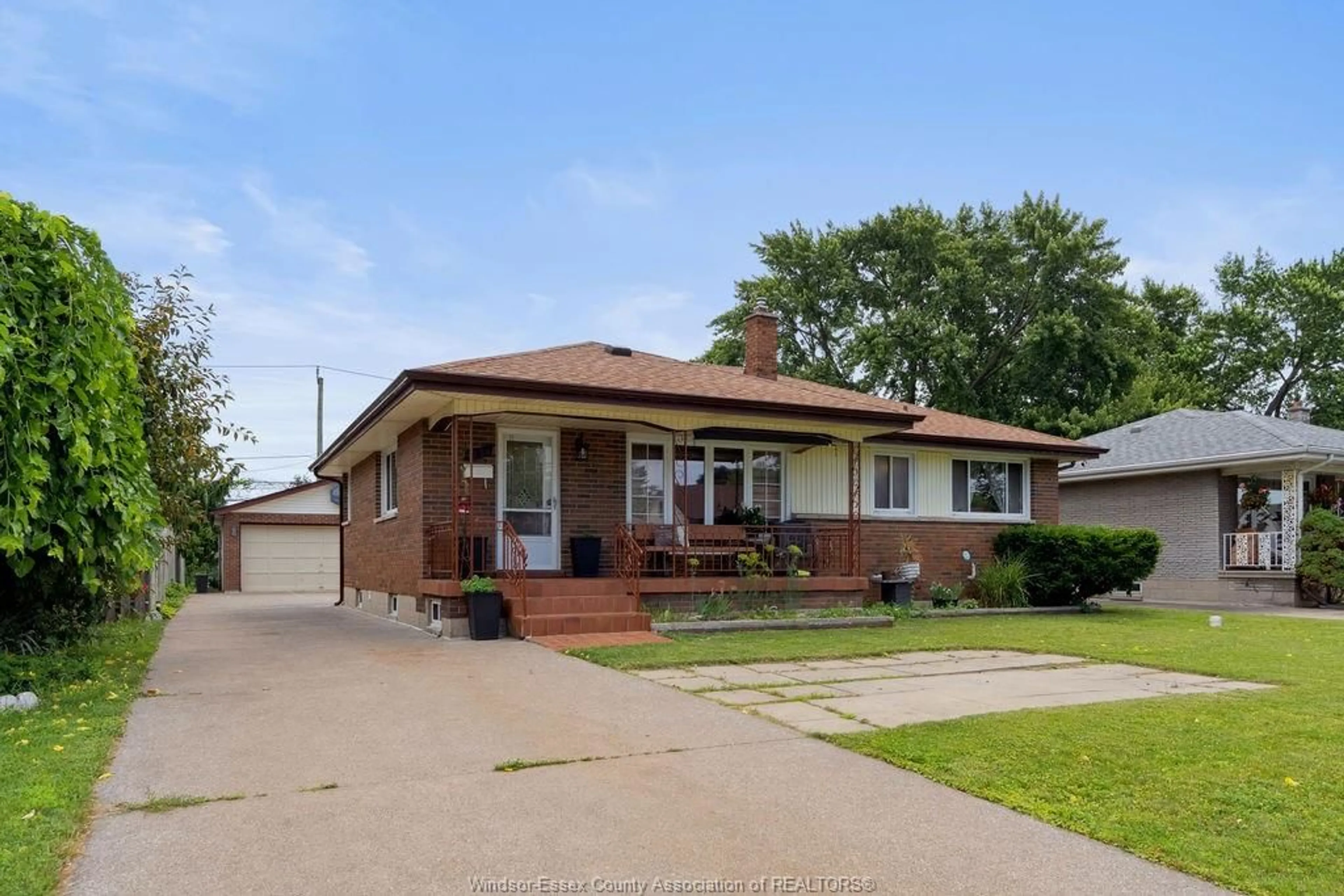 Home with brick exterior material, street for 1178 JEFFERSON Blvd, Windsor Ontario N8S 2R4