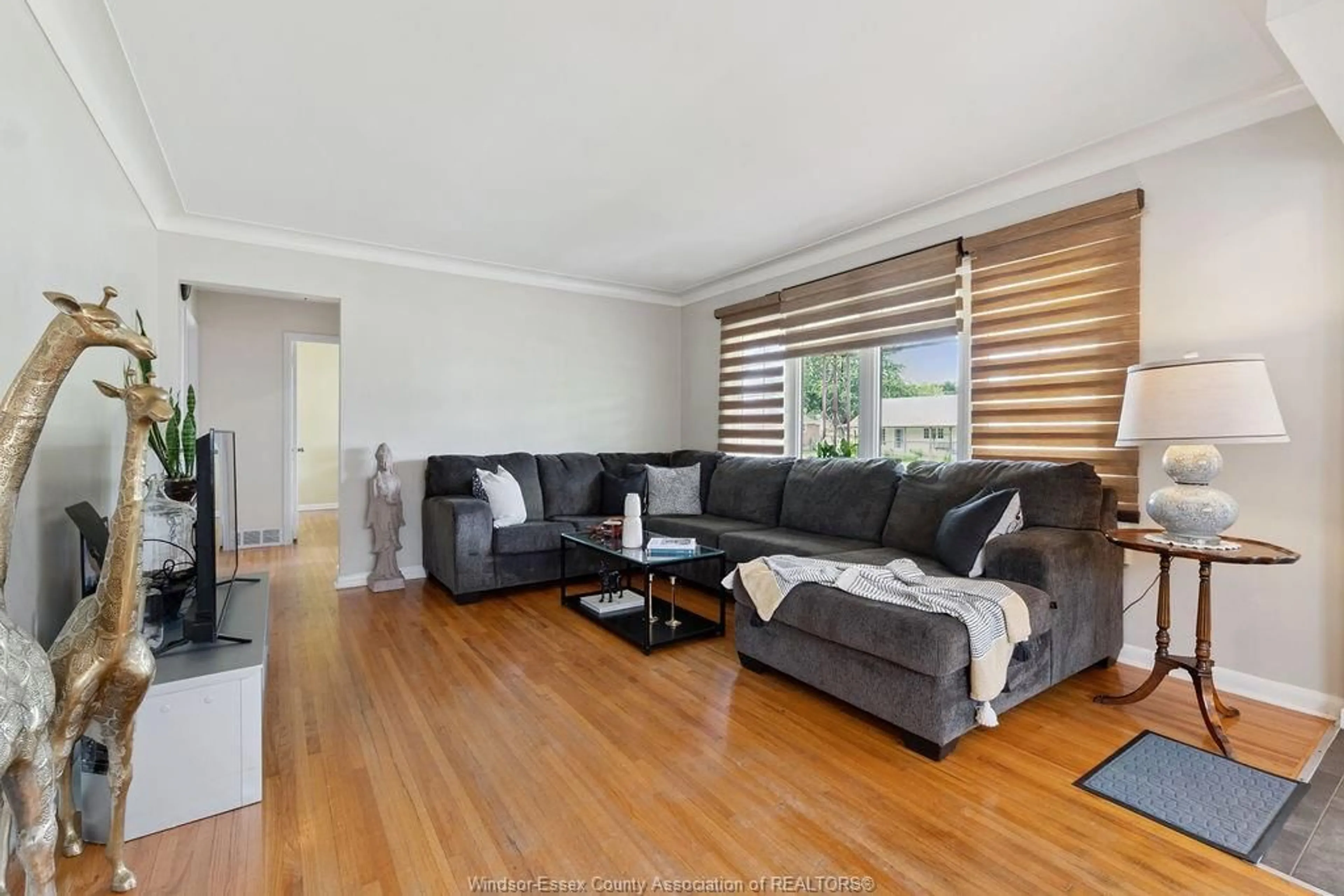 Living room with furniture, unknown for 1178 JEFFERSON Blvd, Windsor Ontario N8S 2R4