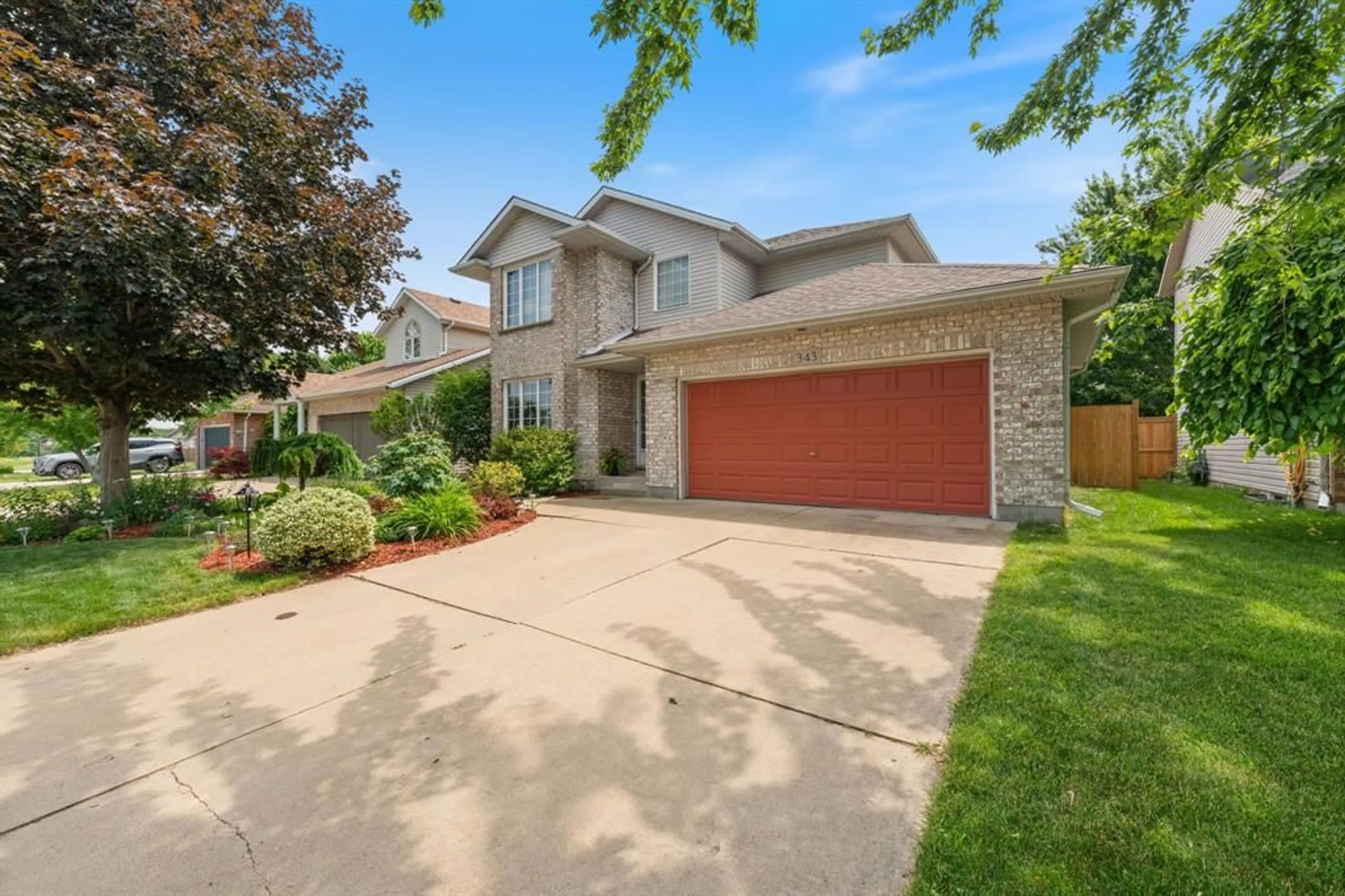 Home with brick exterior material, street for 343 BROOKTREE Dr, St Clair Ontario N0N 1G0