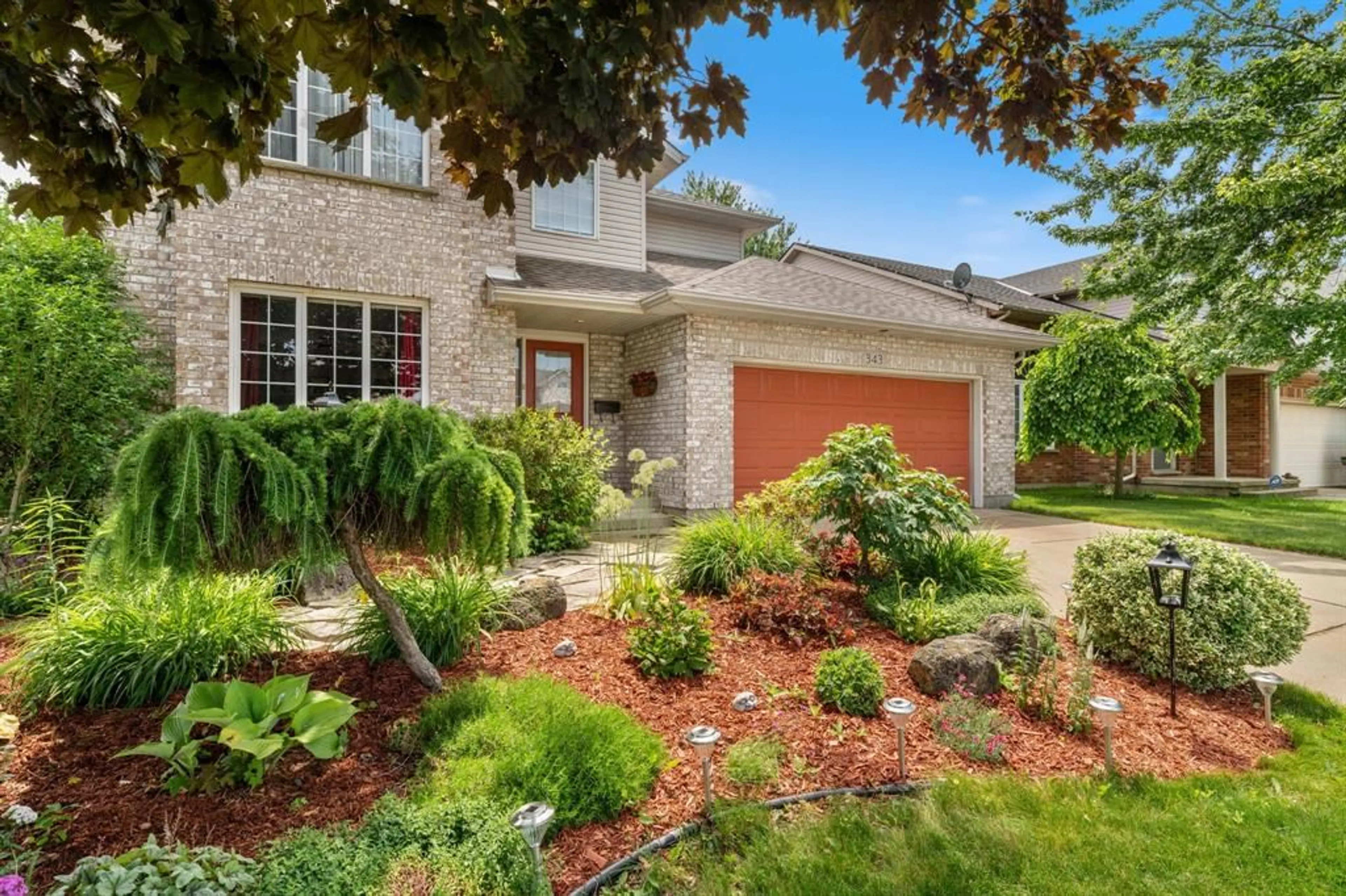 Home with brick exterior material, street for 343 BROOKTREE Dr, St Clair Ontario N0N 1G0