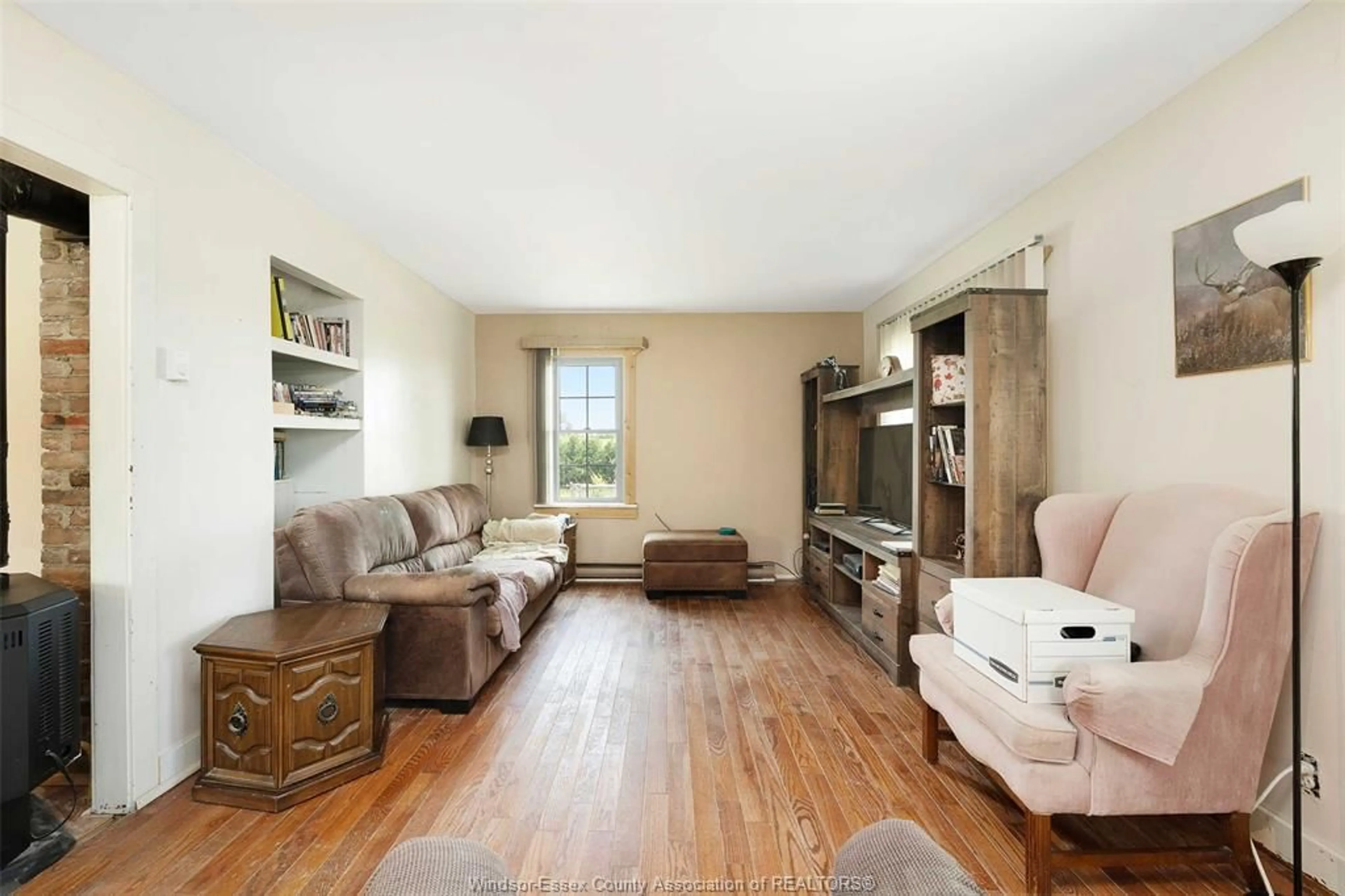 Living room with furniture, unknown for 344 S MIDDLE Rd, Lakeshore Ontario N0R 1K0