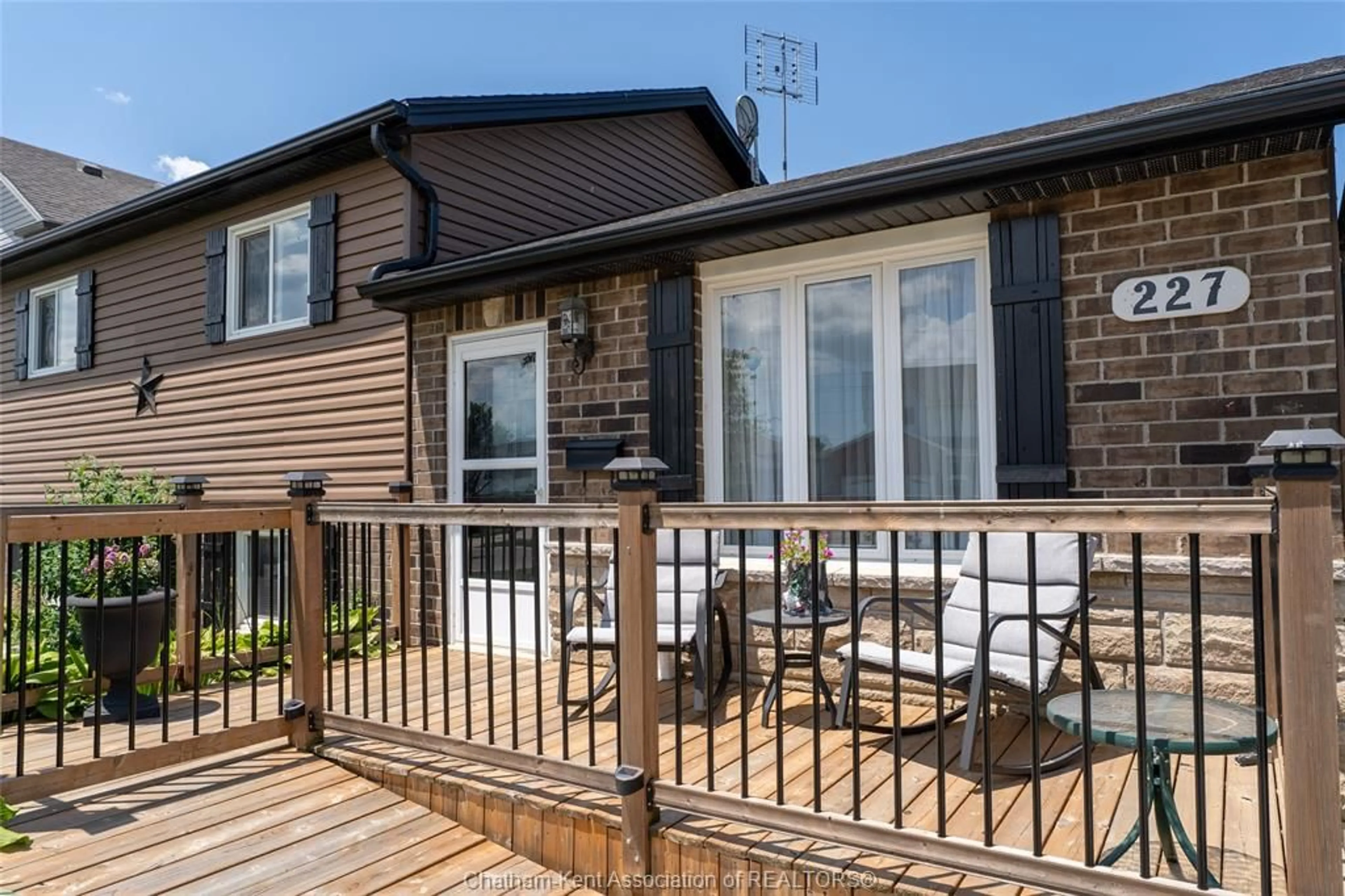 Unknown for 227 Bristol Dr, Chatham Ontario N7M 6K9