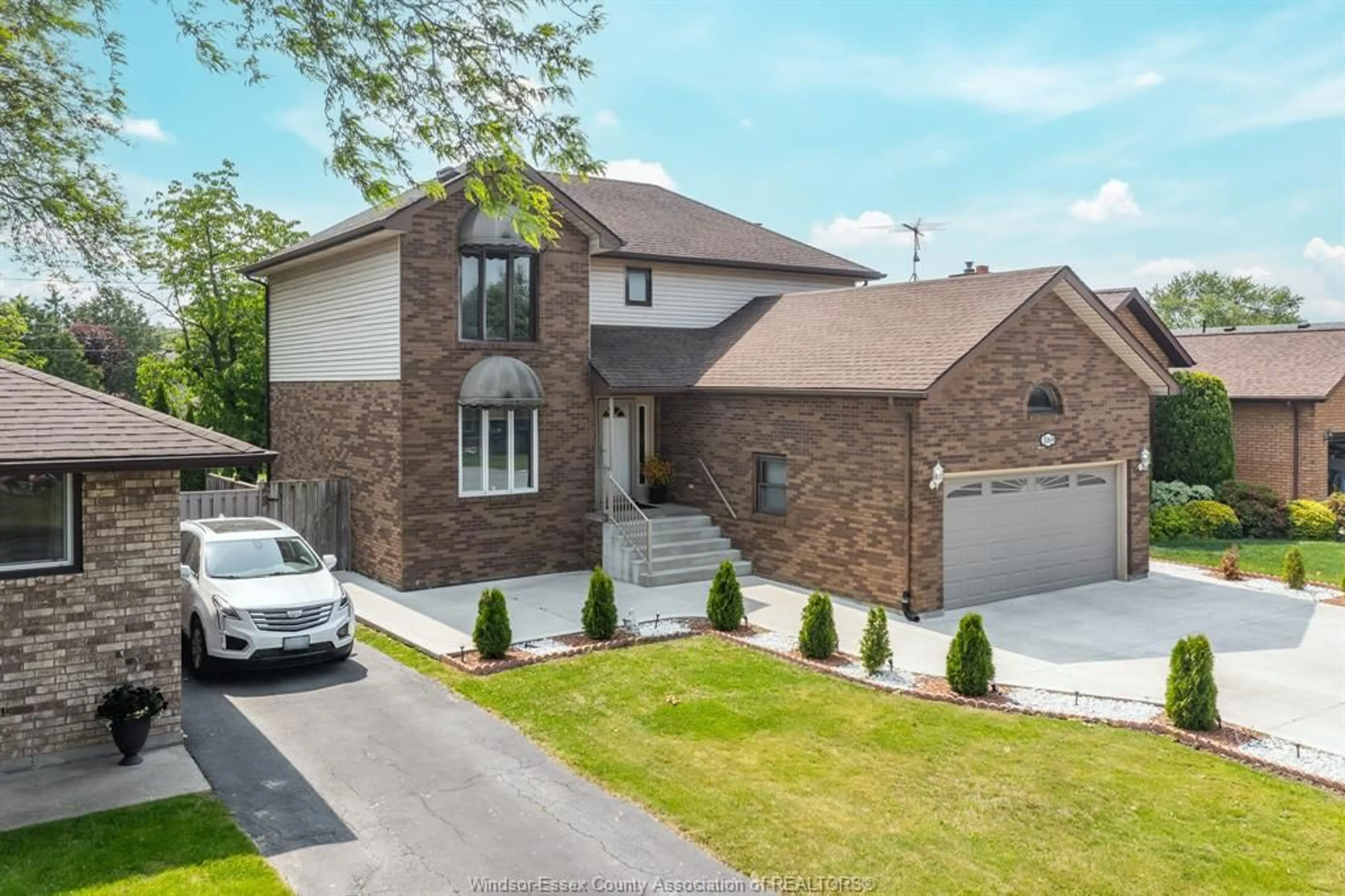 Home with brick exterior material, street for 3169 CLEMENCEAU Blvd, Windsor Ontario N8T 2R6