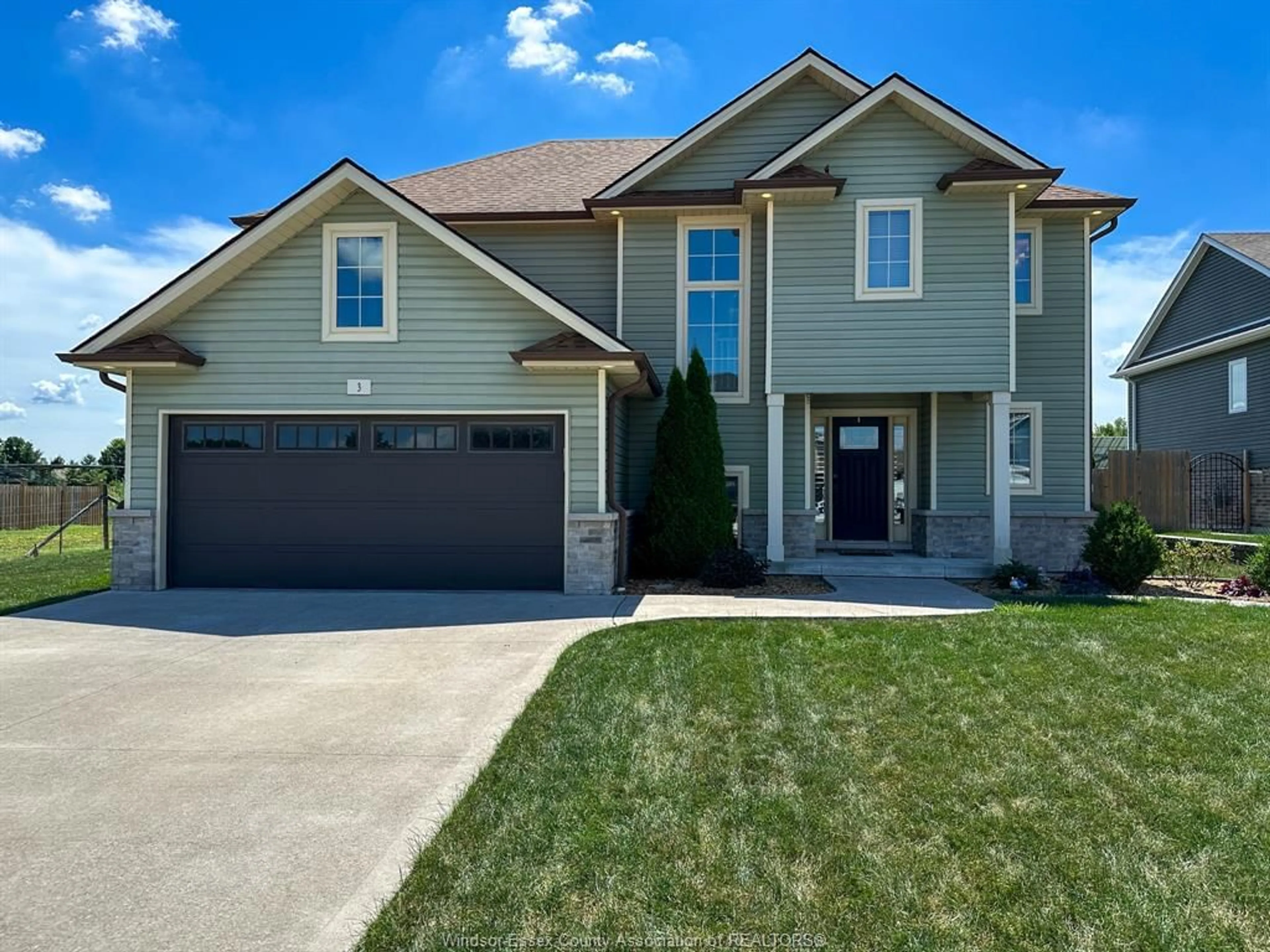 Home with vinyl exterior material, street for 3 JOANEY, Cottam Ontario N0R 1B0