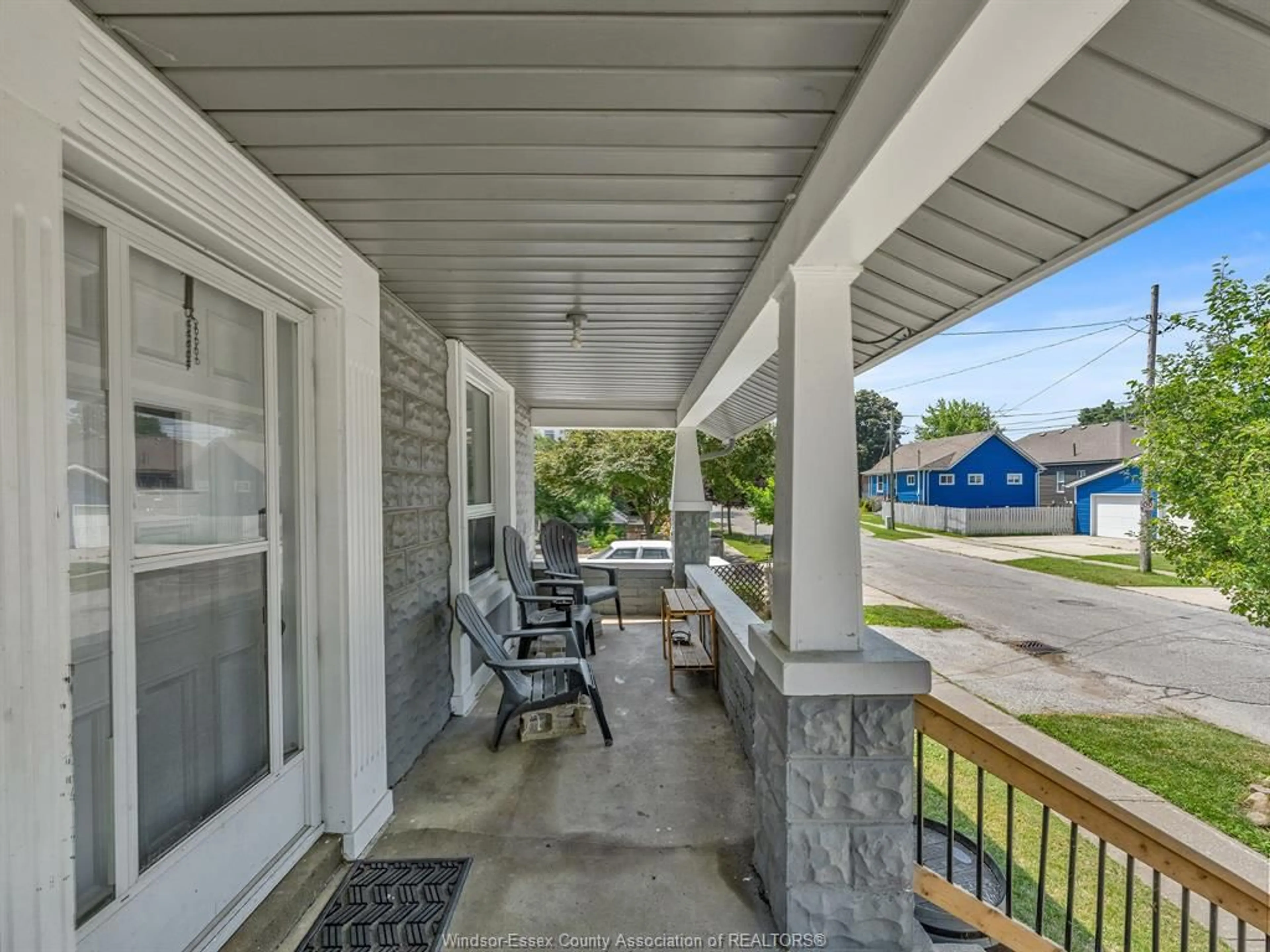 Patio, street for 54 Princess St, Leamington Ontario N8H 2Y4