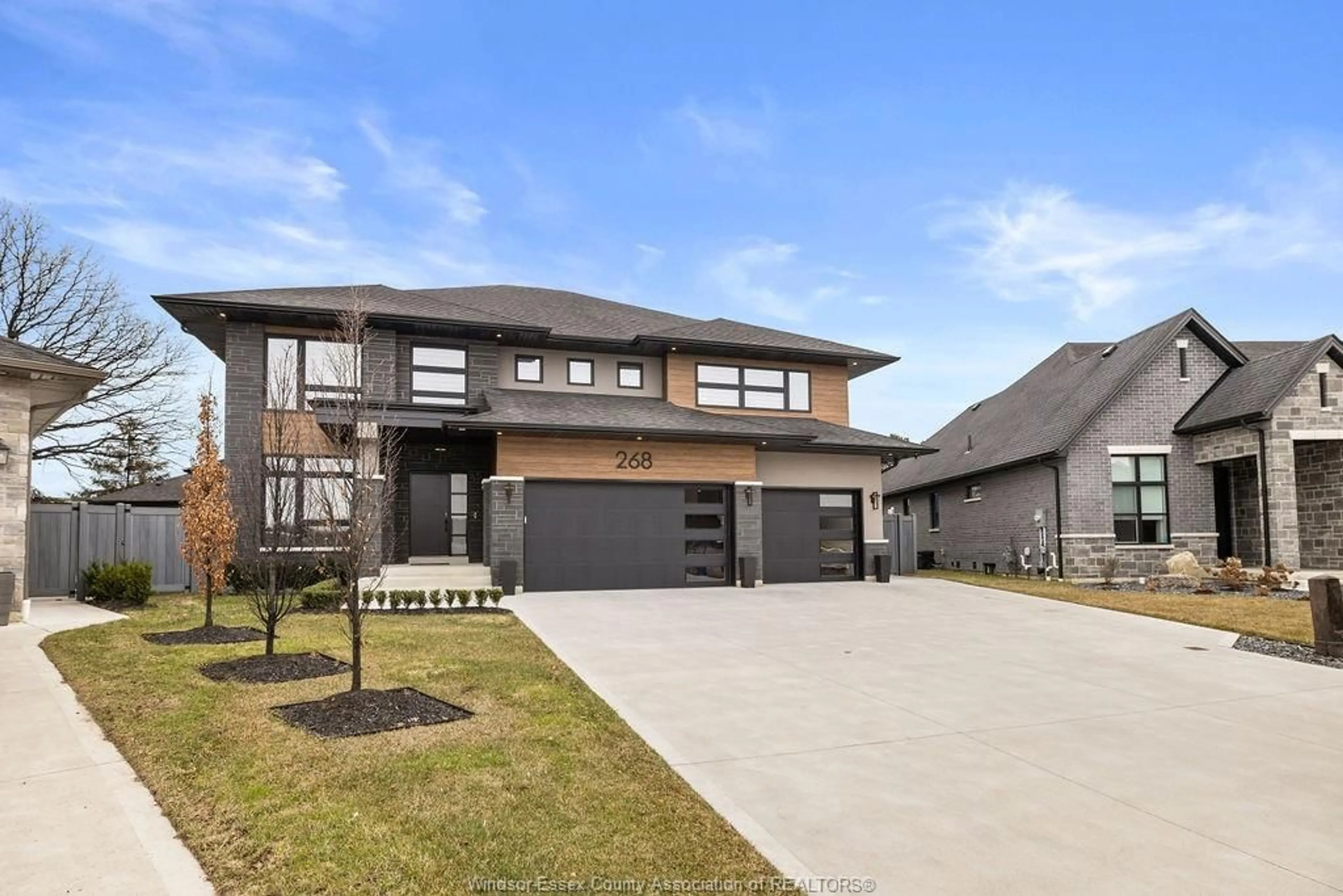 Home with brick exterior material, street for 268 XAVIER Cir, Lakeshore Ontario N9N 0J3
