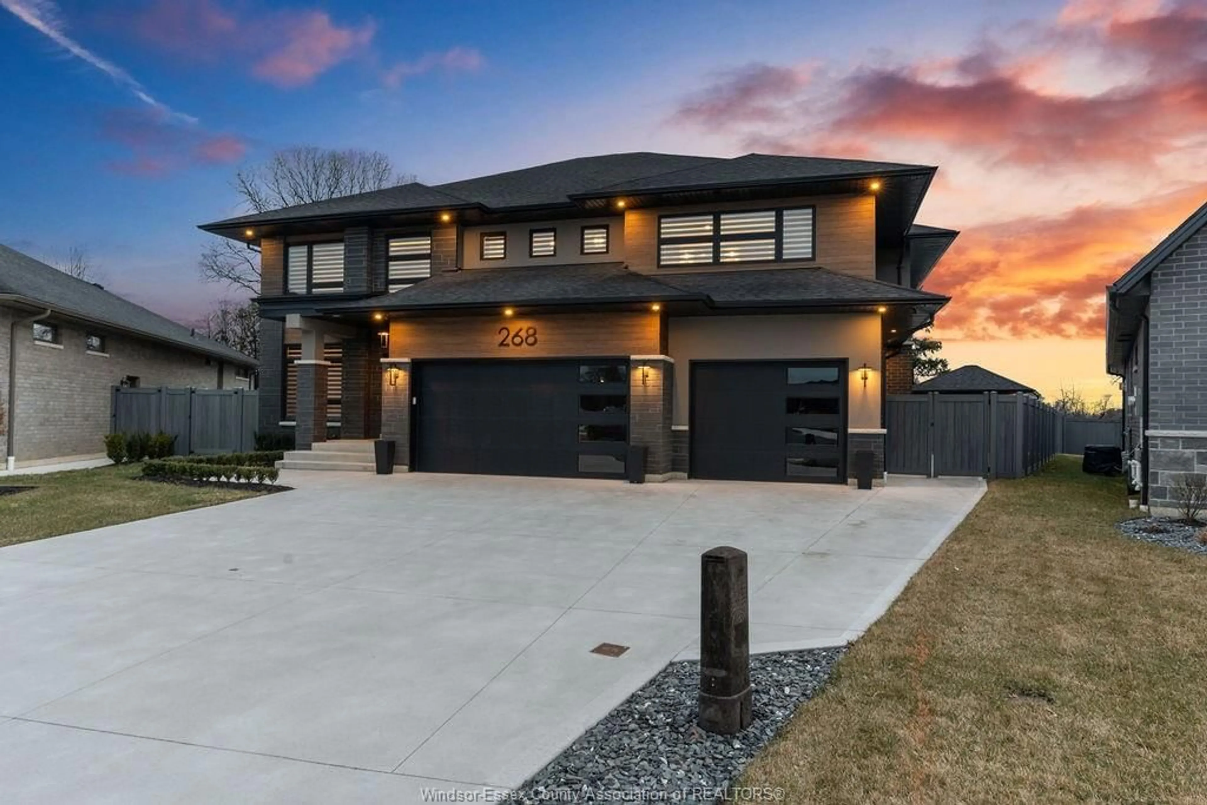 Home with brick exterior material, street for 268 XAVIER Cir, Lakeshore Ontario N9N 0J3