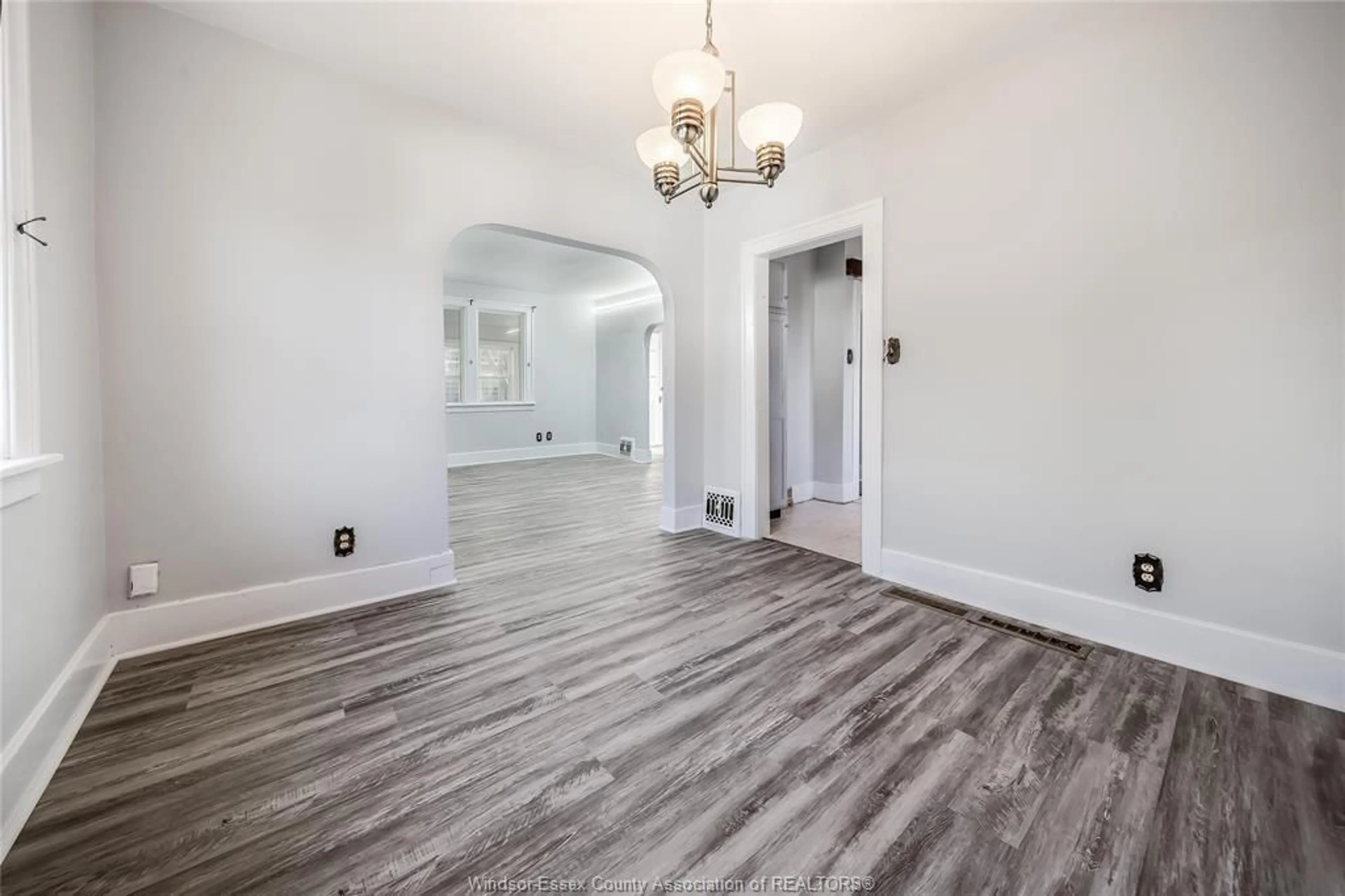 Unknown for 1637 FRANCOIS Rd, Windsor Ontario N8Y 4L8