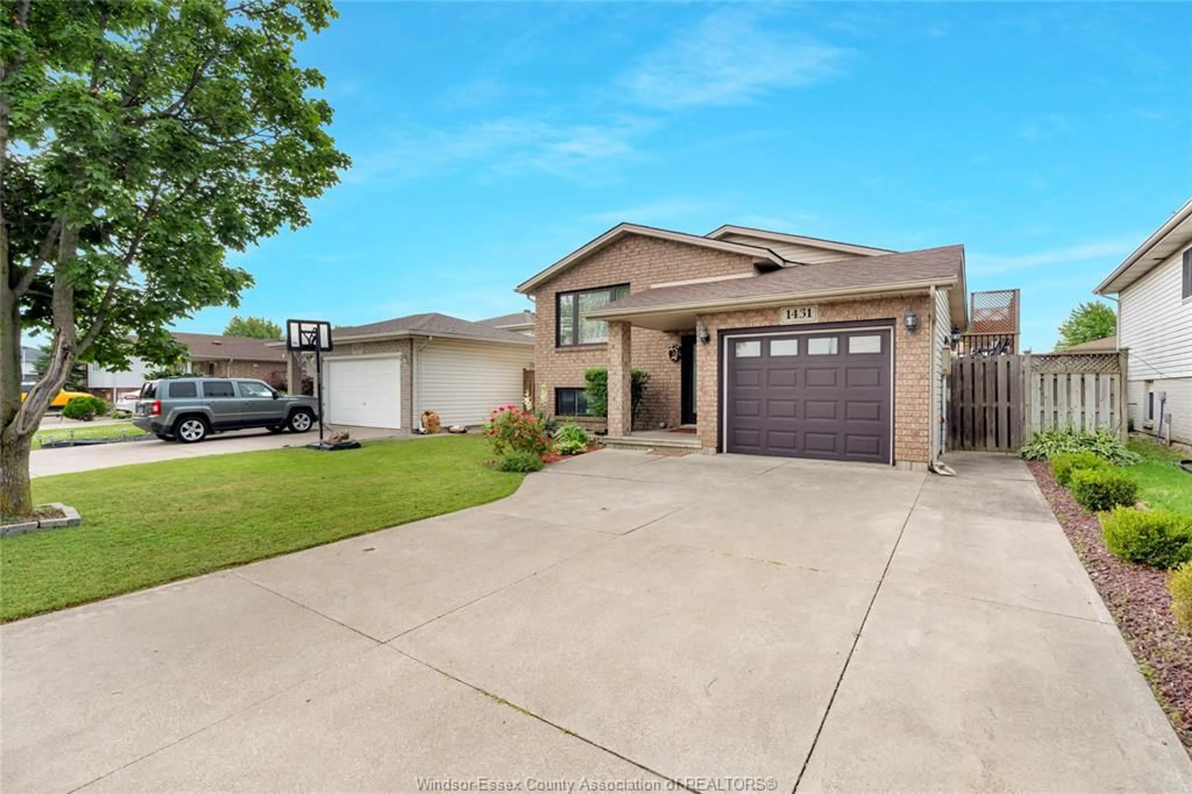 Unknown for 1431 FULLER Cres, Windsor Ontario N8W 5S5