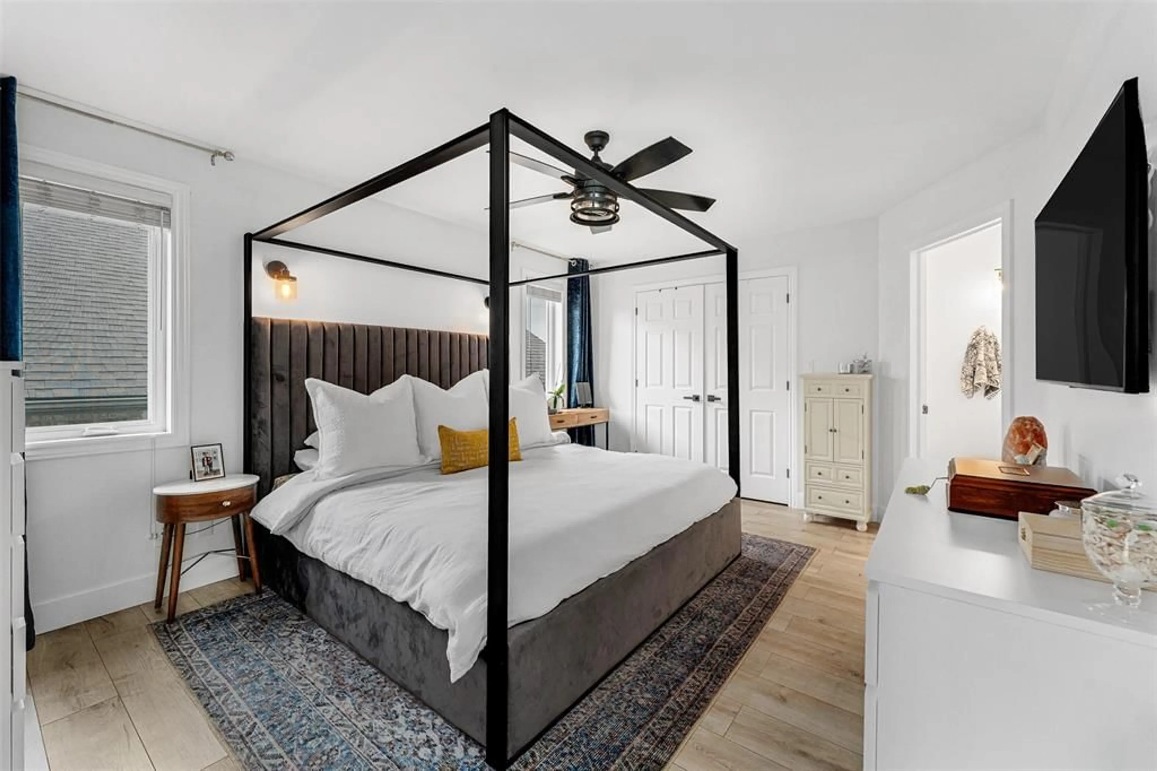 Bedroom with bed, unknown for 1078 MONARCH MEADOWS Dr, Lakeshore Ontario N0R 1A0