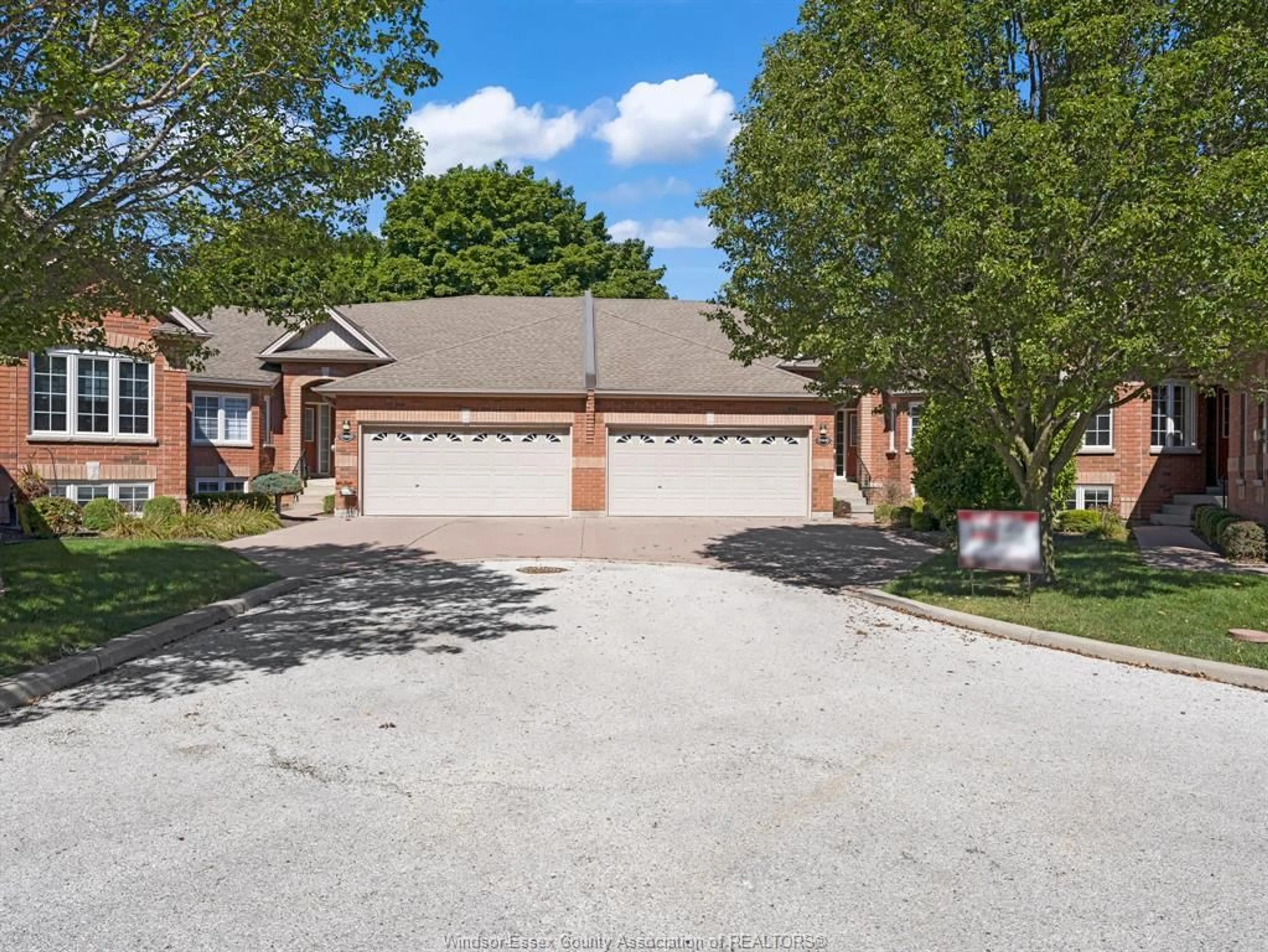 Home with brick exterior material, street for 32 ROBSON Rd #4, Leamington Ontario N8H 2M9