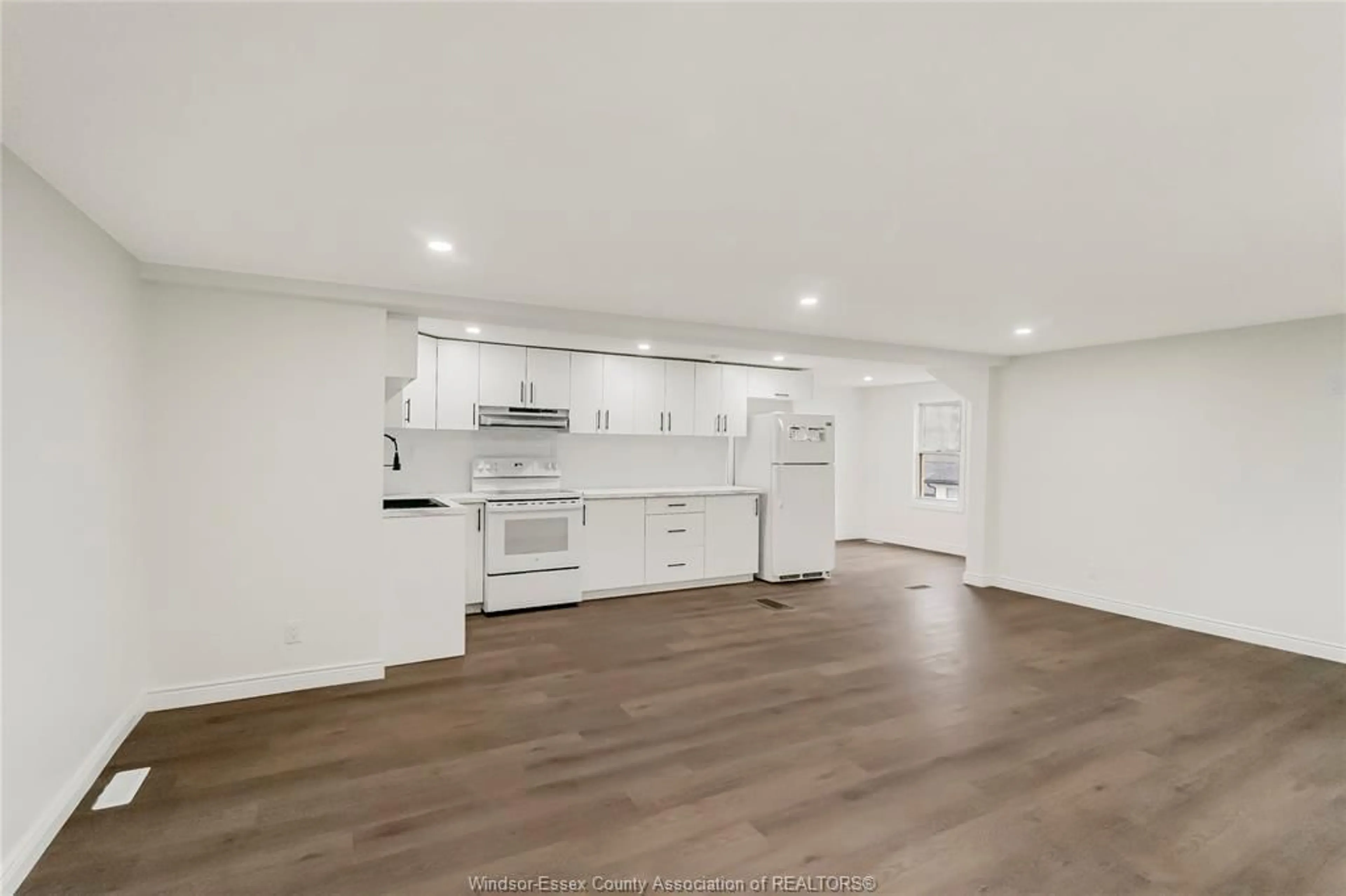 Open concept kitchen, unknown for 834 - 836 RIVERDALE Avenue, Windsor Ontario N8S 4C1