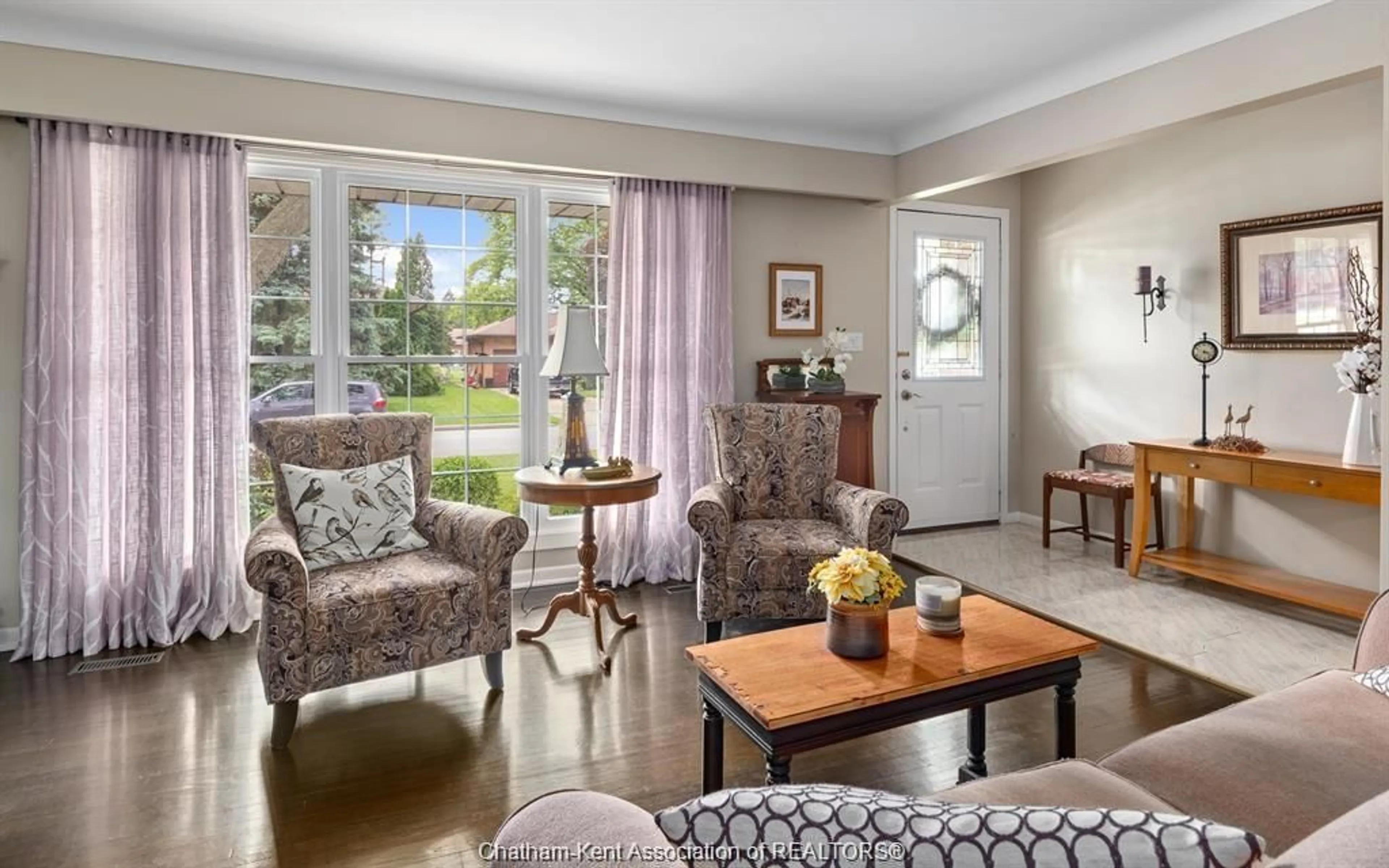 Living room with furniture, unknown for 2896 Radisson Ave, Windsor Ontario N9E 1Y3