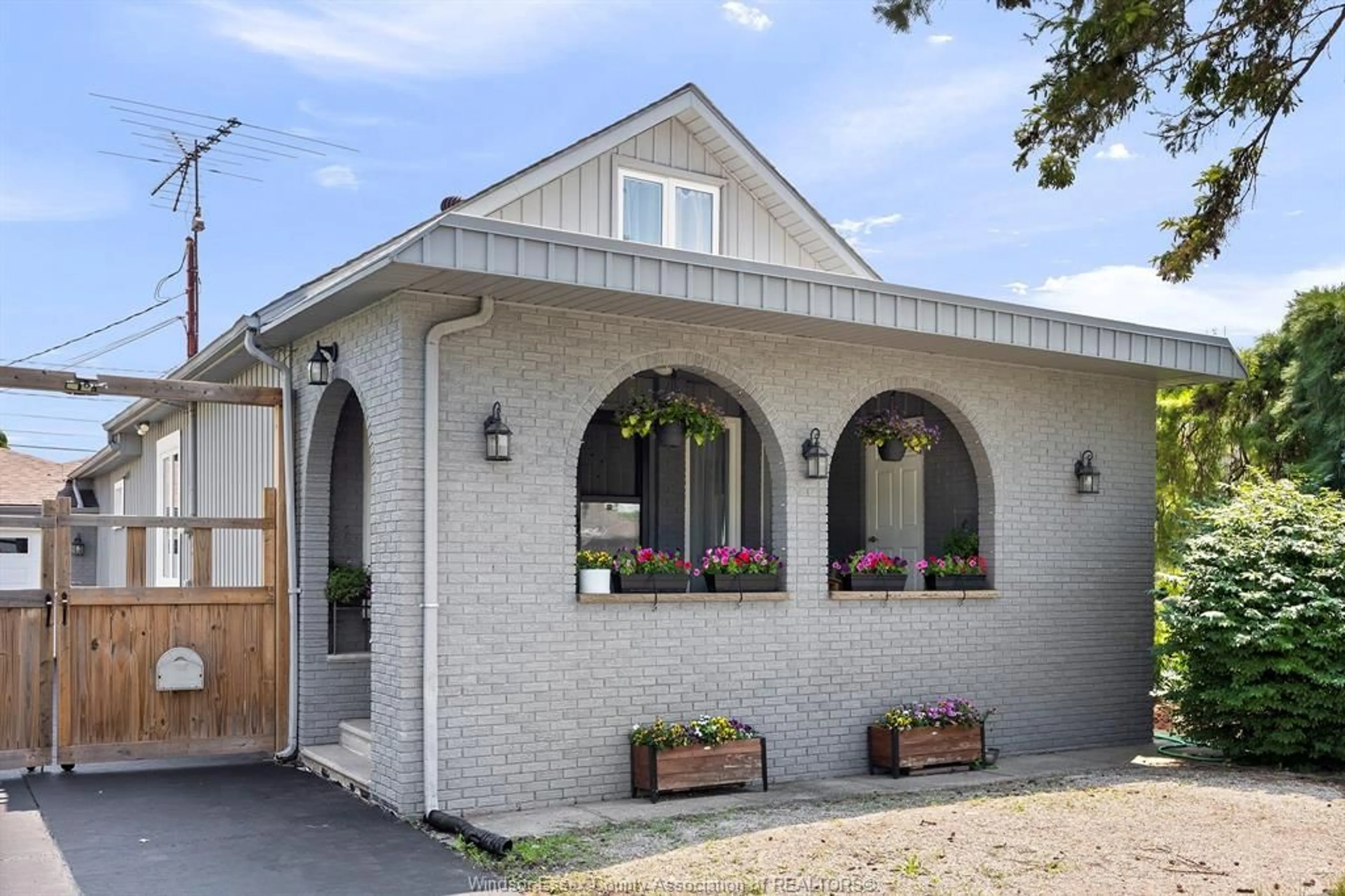 Home with brick exterior material, street for 1494 ST. PATRICK'S, Windsor Ontario N9B 3K4