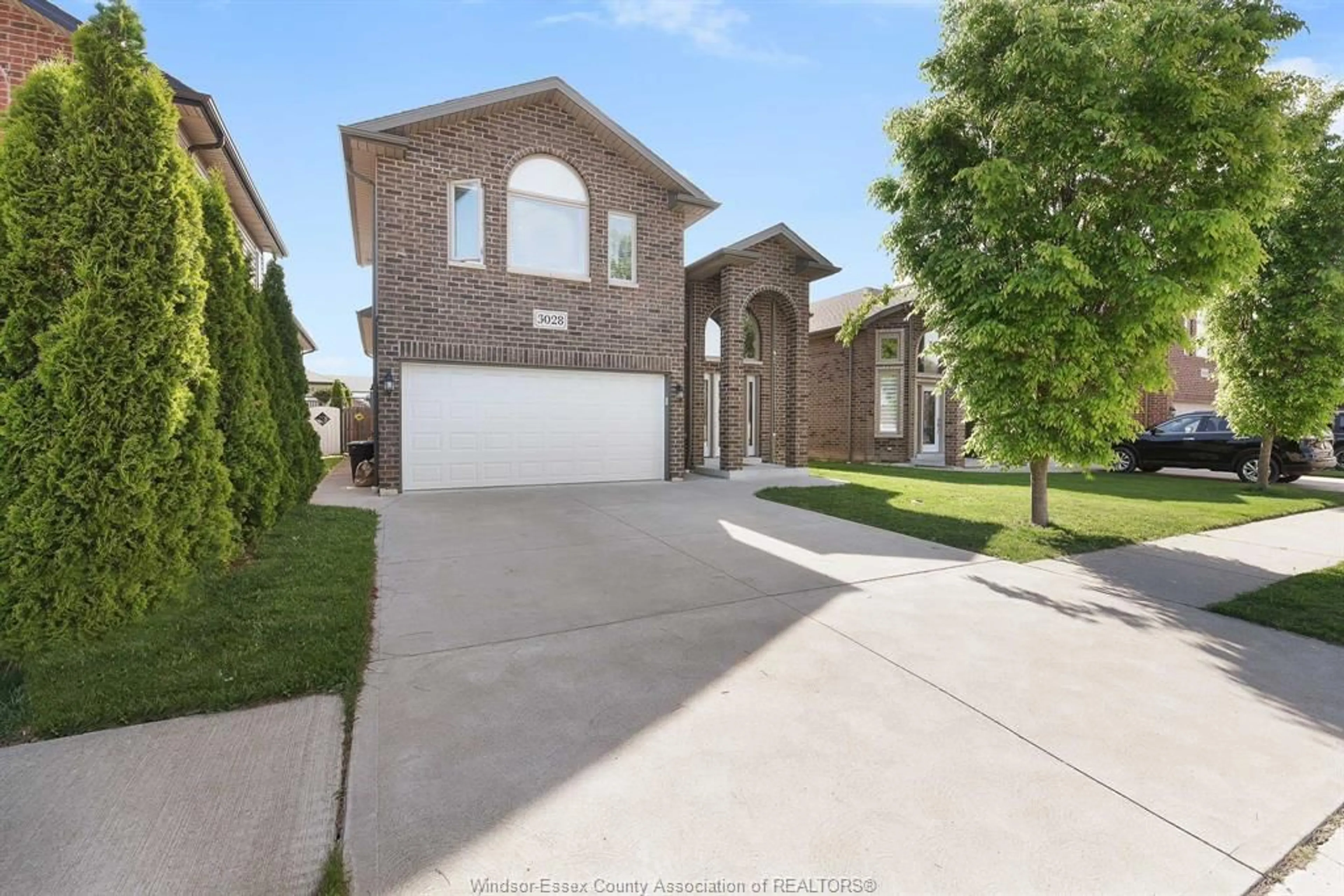 Unknown for 3028 MCROBBIE Cres, Windsor Ontario N8R 0A7