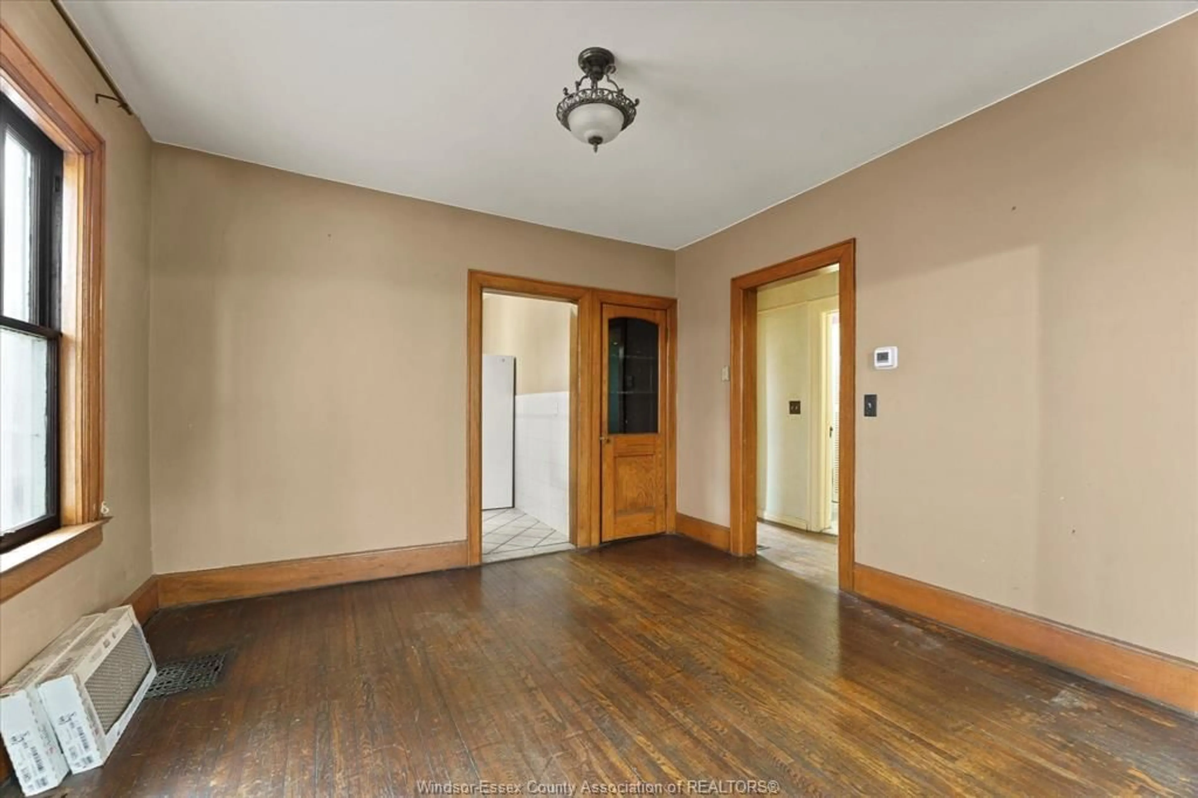 Unknown for 1427 BRUCE Ave, Windsor Ontario N9X 1X6