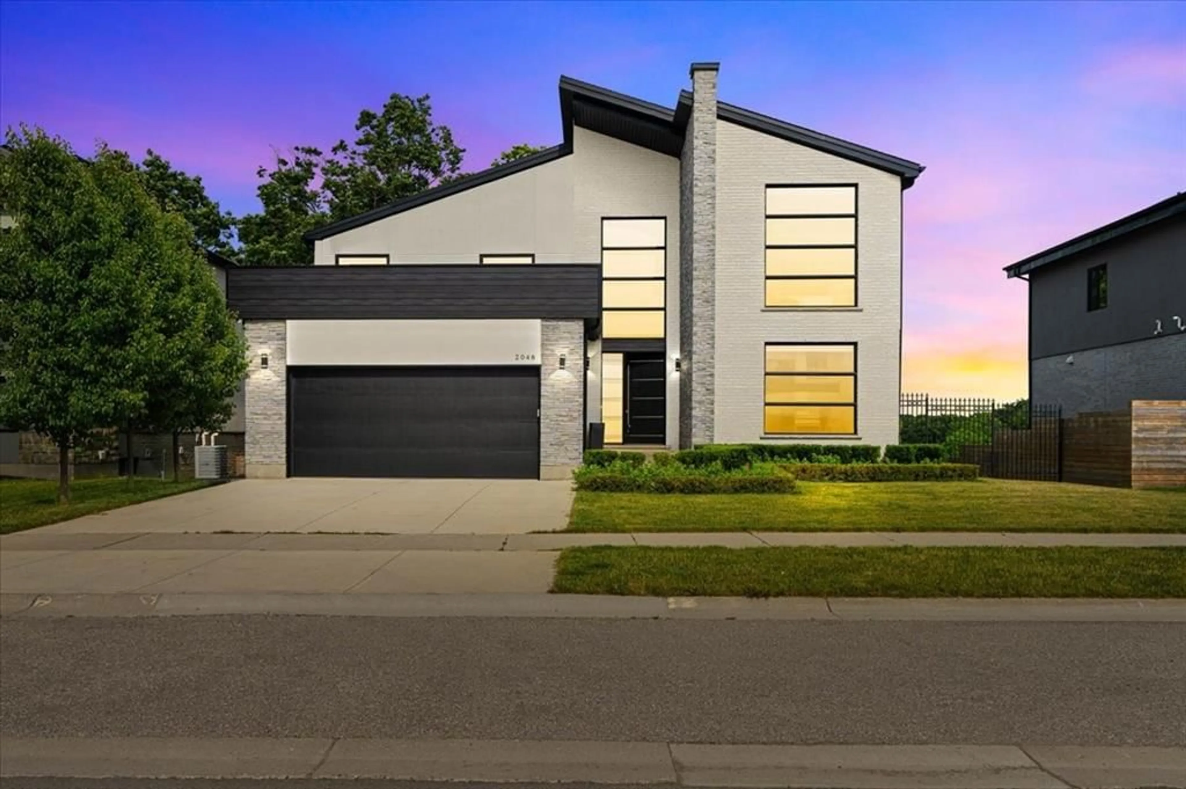 Home with brick exterior material, street for 2048 IRONWOOD Rd, London Ontario N6K 0H8