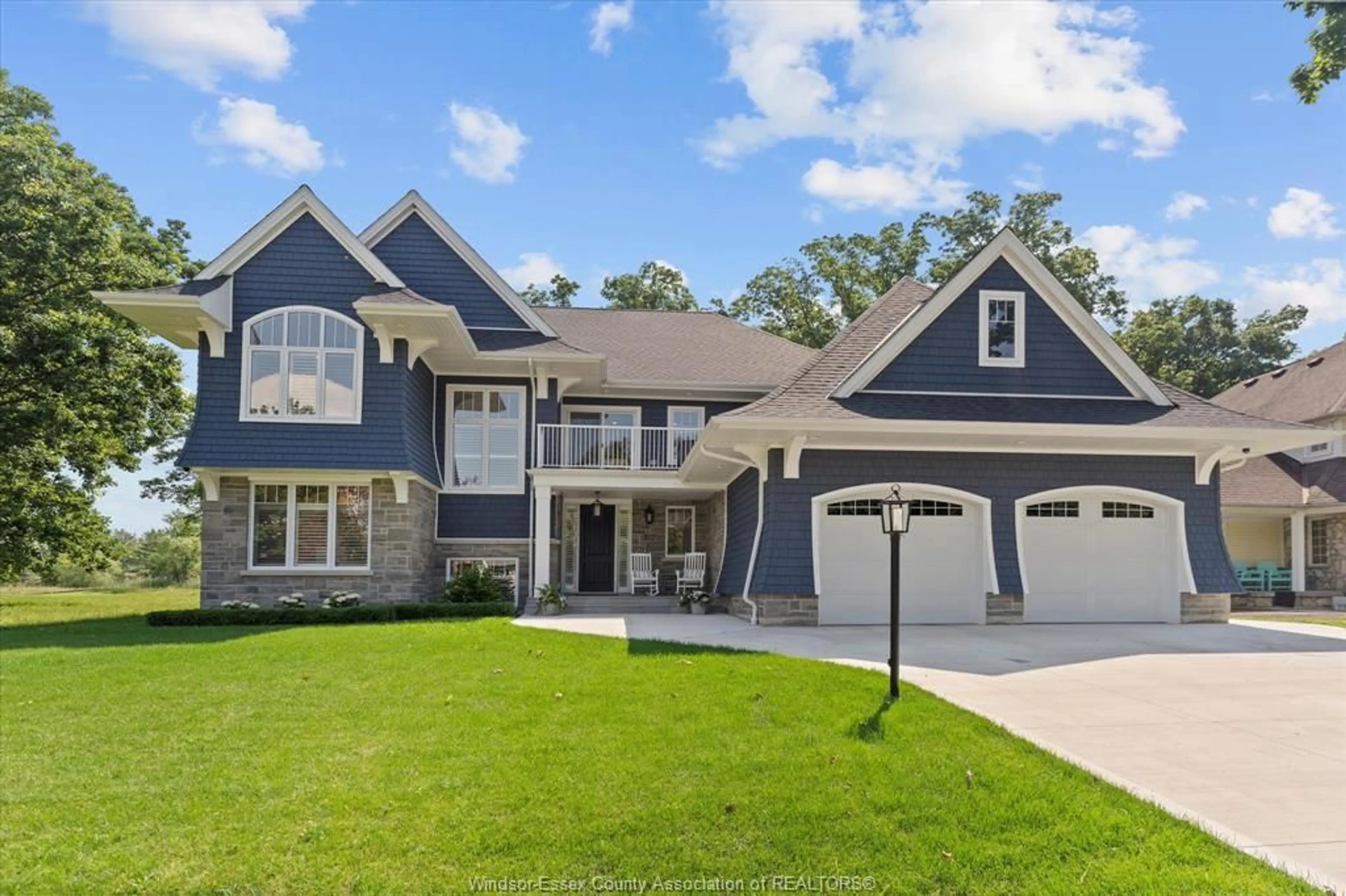 Home with vinyl exterior material, unknown for 317 CRYSTAL BAY Dr, Amherstburg Ontario N9V 4A6