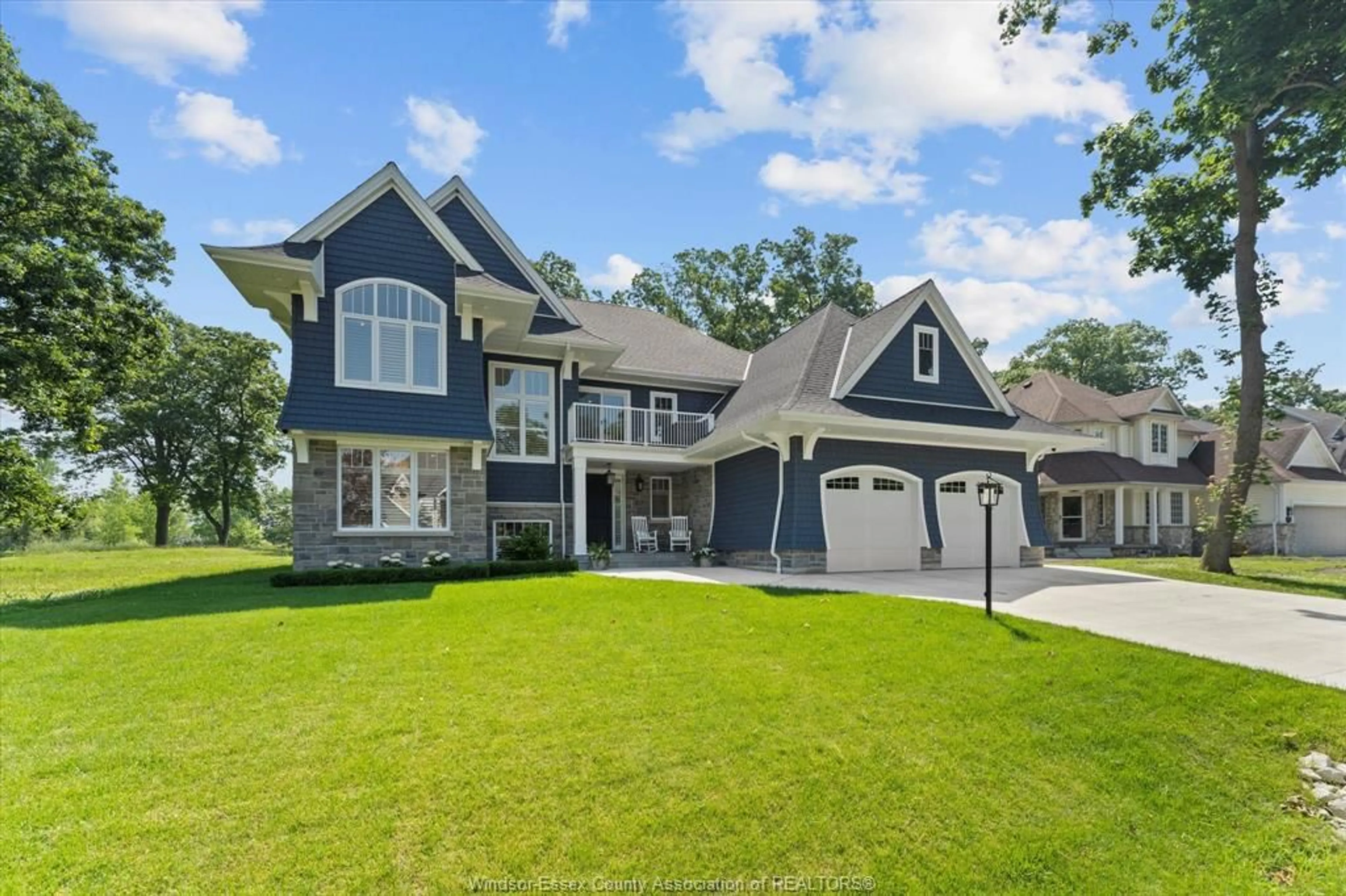 Home with brick exterior material, unknown for 317 CRYSTAL BAY Dr, Amherstburg Ontario N9V 4A6