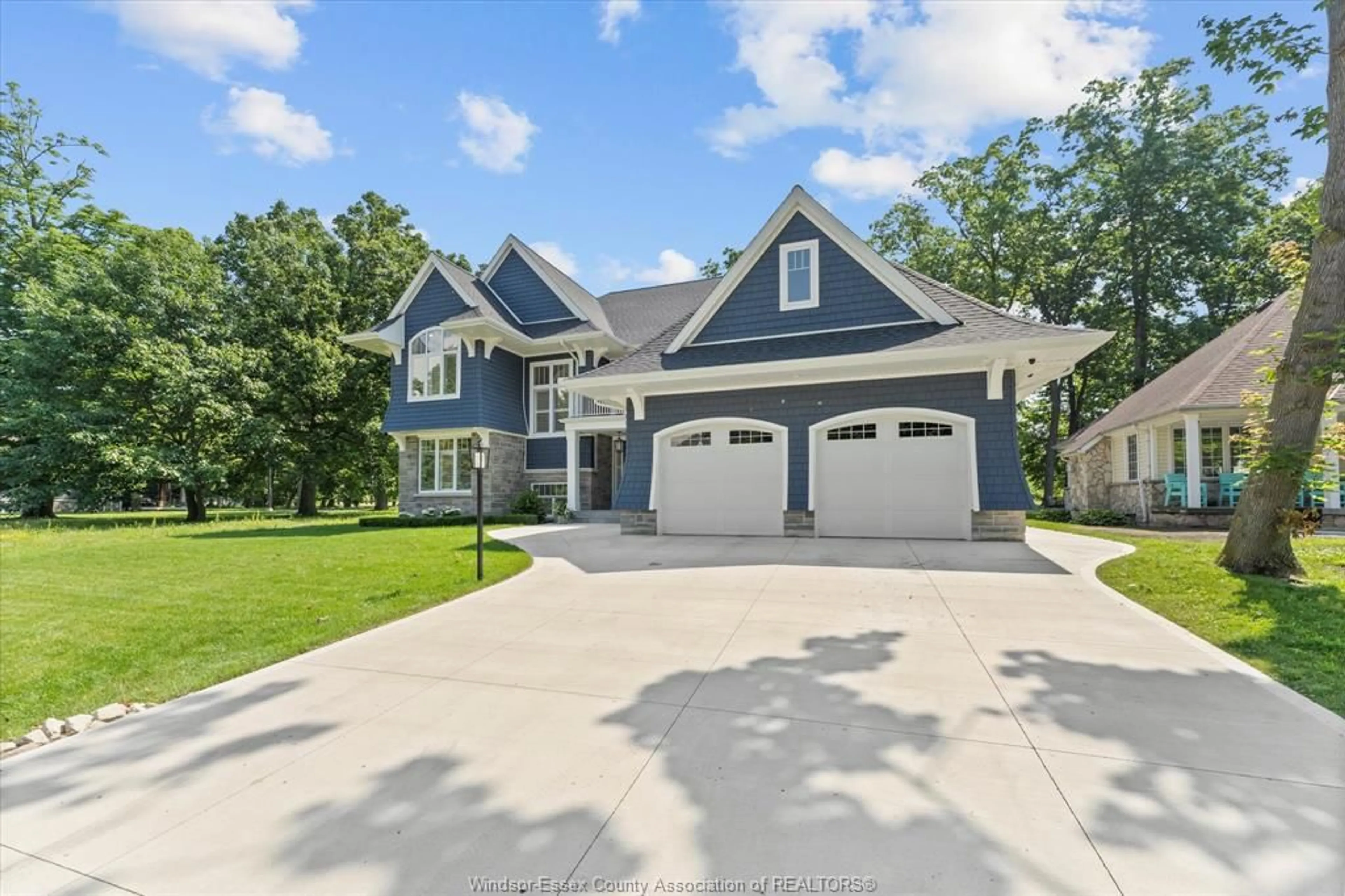 Home with vinyl exterior material, unknown for 317 CRYSTAL BAY Dr, Amherstburg Ontario N9V 4A6