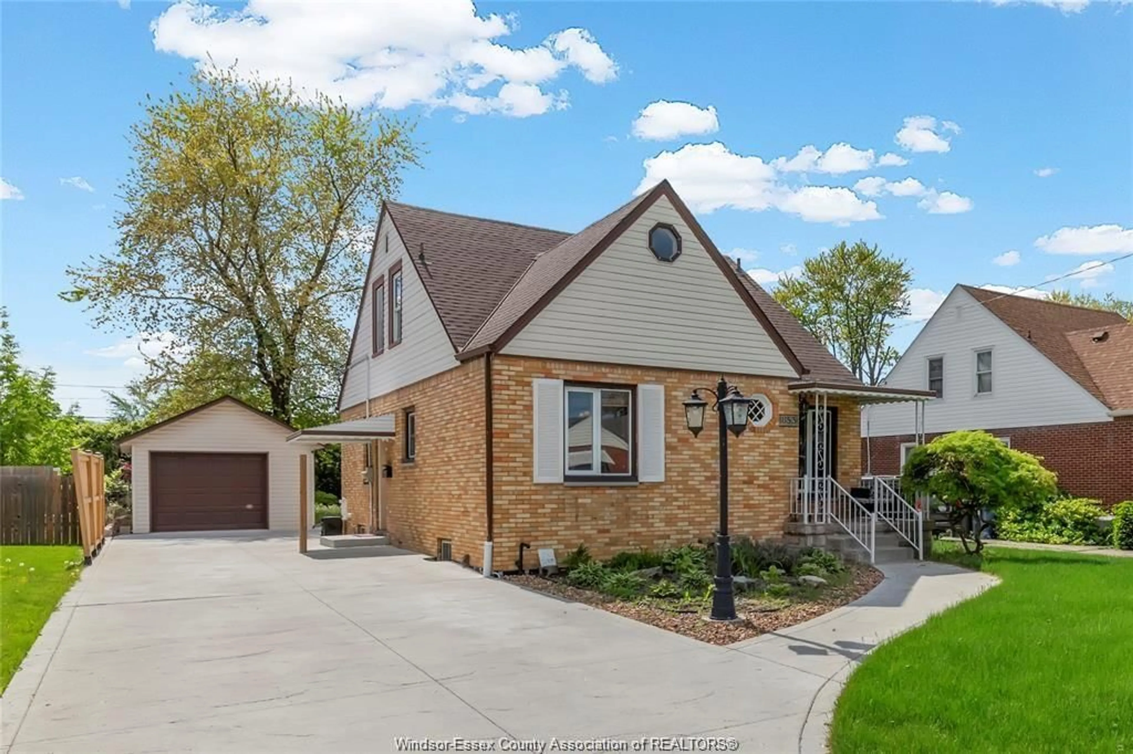 Home with brick exterior material, street for 853 BUCKINGHAM, Windsor Ontario N8S 2C7