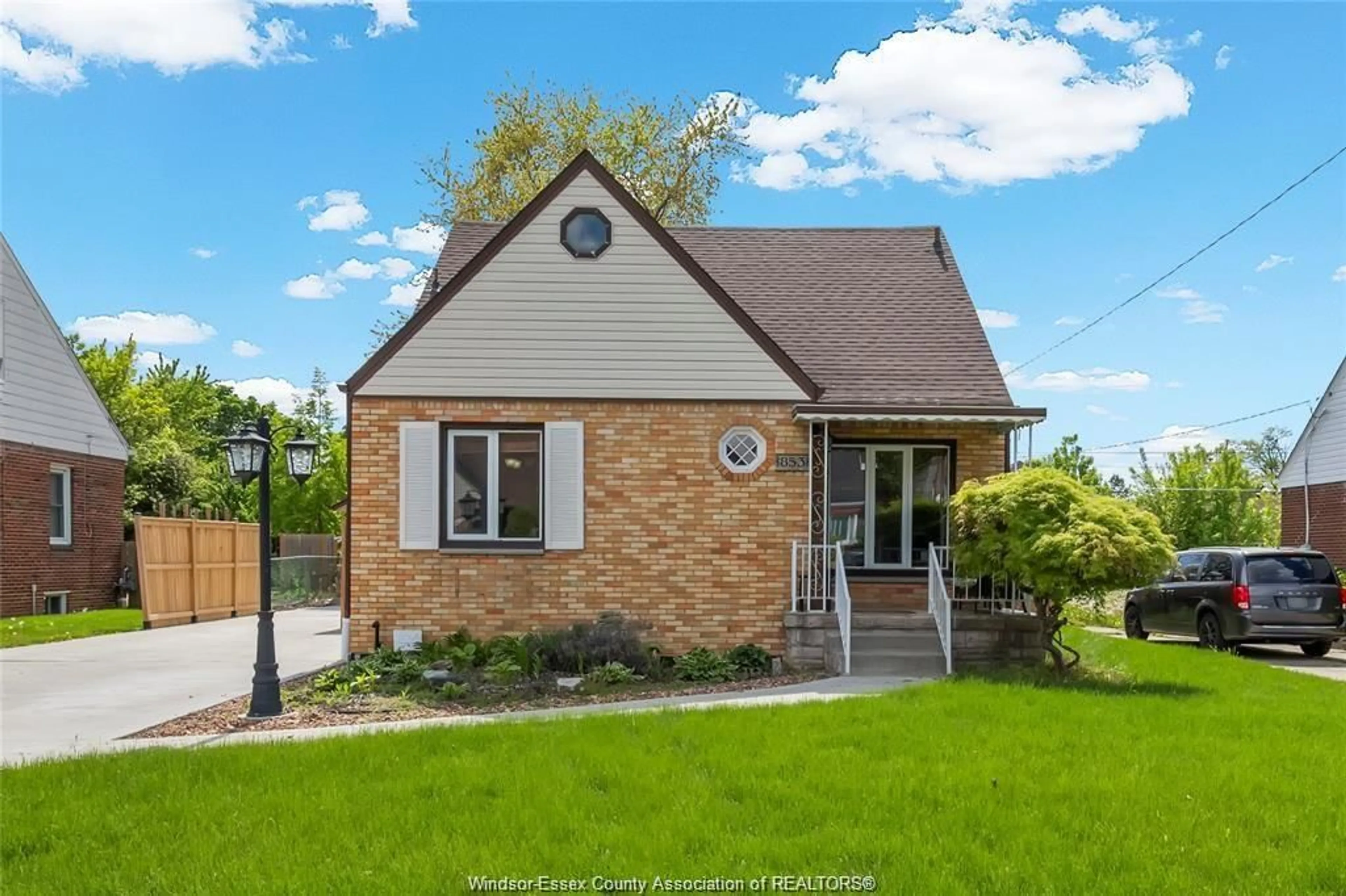 Home with brick exterior material, street for 853 BUCKINGHAM, Windsor Ontario N8S 2C7