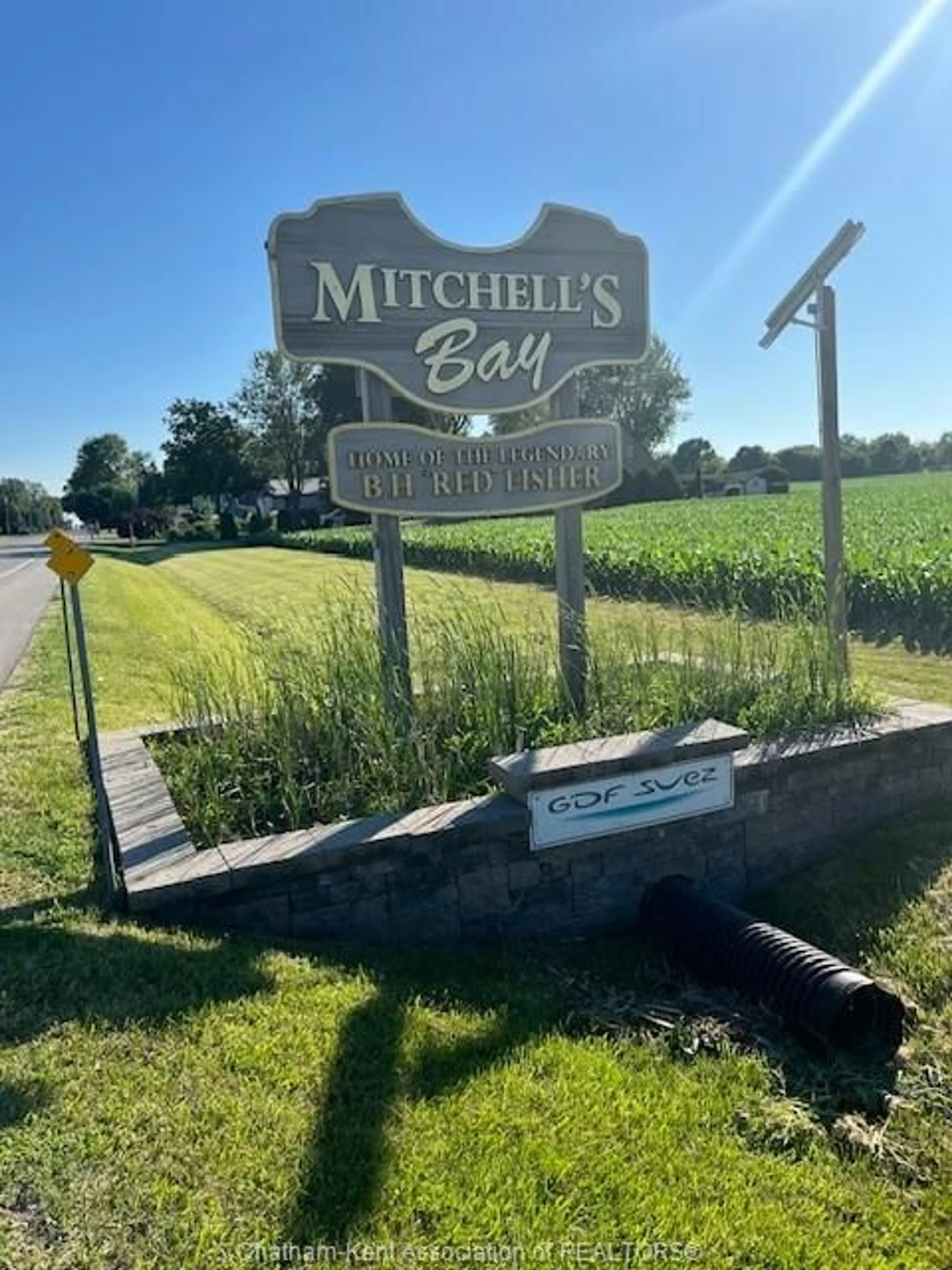 A pic from outside/outdoor area/front of a property/back of a property/a pic from drone, unknown for 14 TACKLE Line, Mitchell's Bay Ontario N0P 1L0