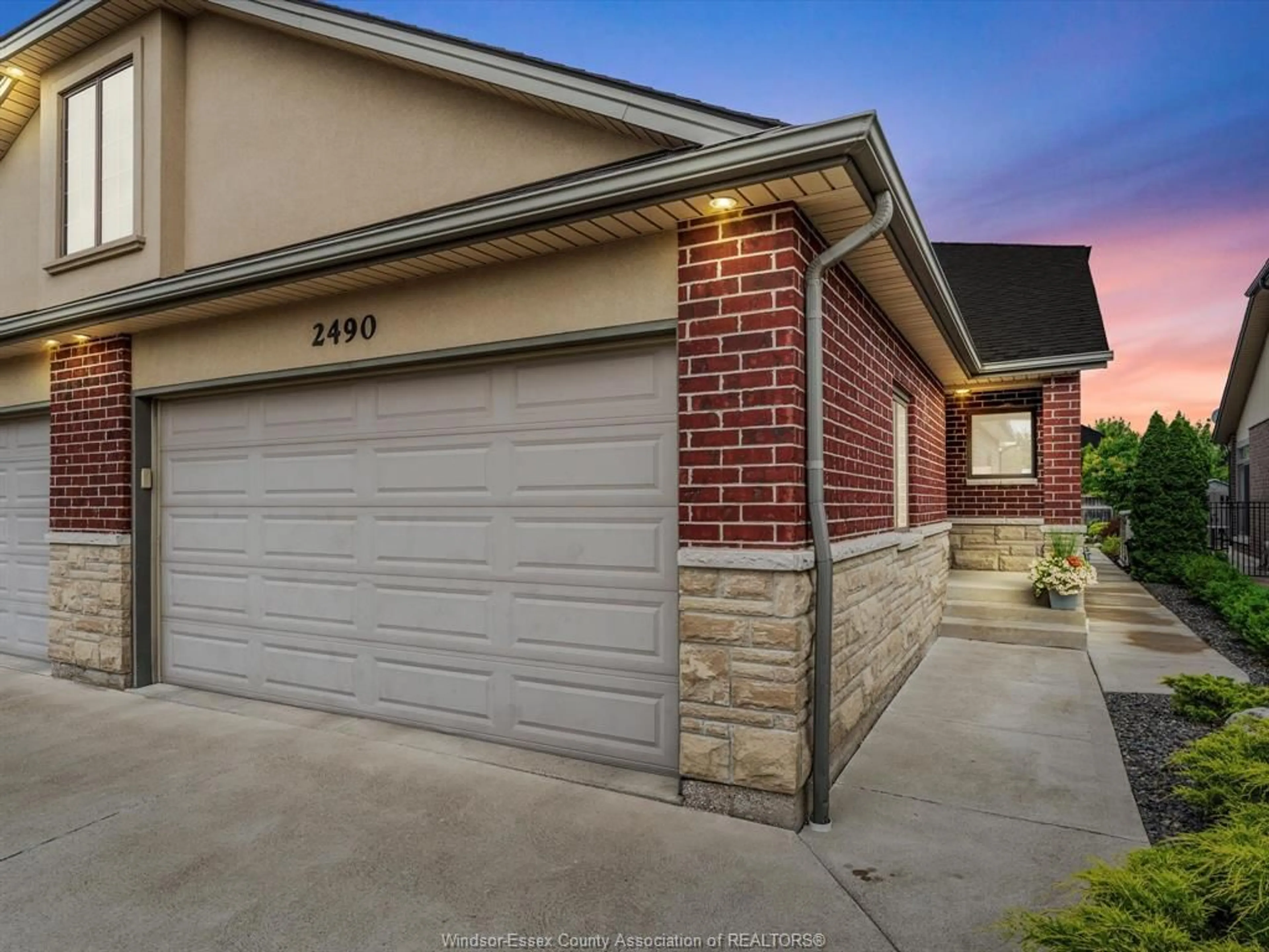Home with brick exterior material, street for 2490 SKINNER, LaSalle Ontario N9H 2R5