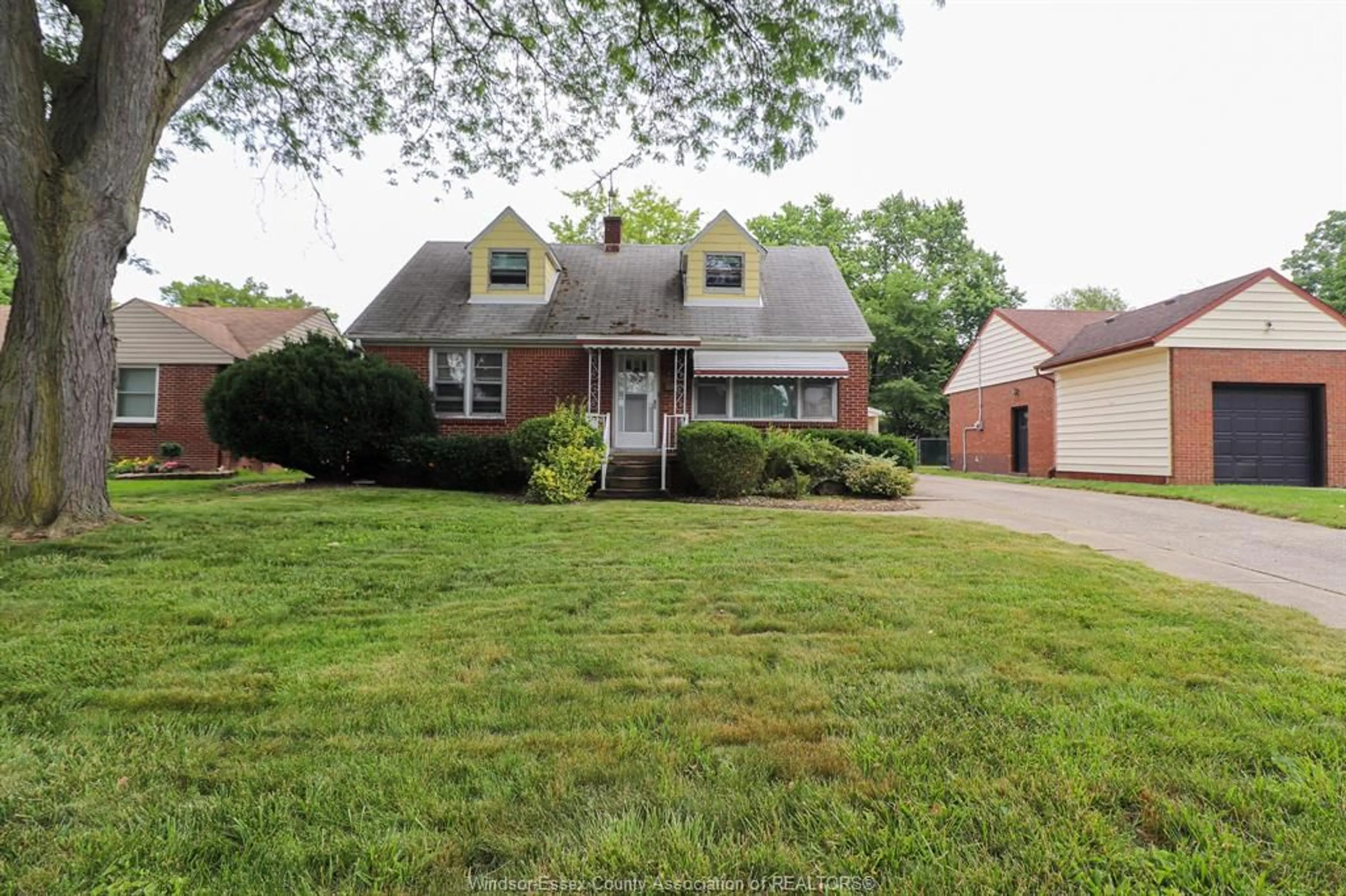 Home with brick exterior material, street for 3104 ACADEMY, Windsor Ontario N9E 2H4