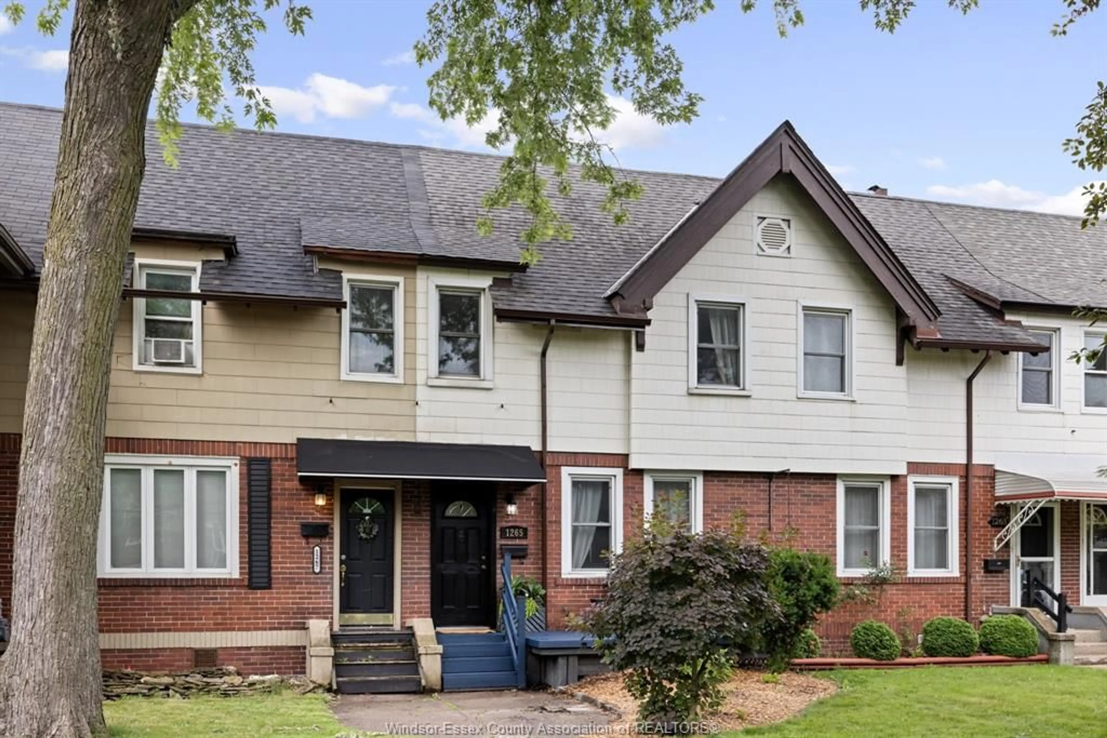 Home with brick exterior material, street for 1265 MONMOUTH, Windsor Ontario N8Y 3M2