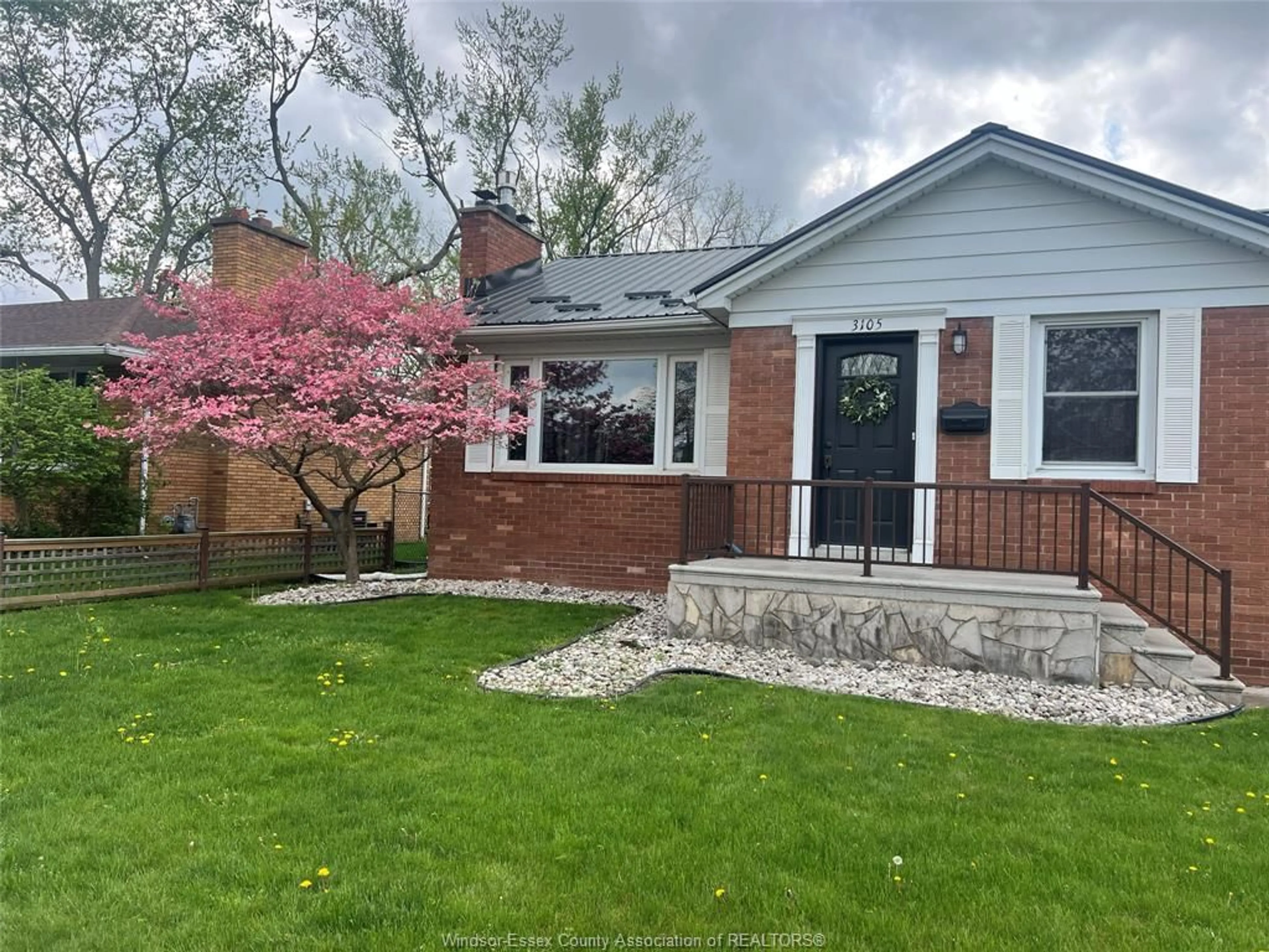 Home with brick exterior material, street for 3105 CALIFORNIA Ave, Windsor Ontario N9E 3K5