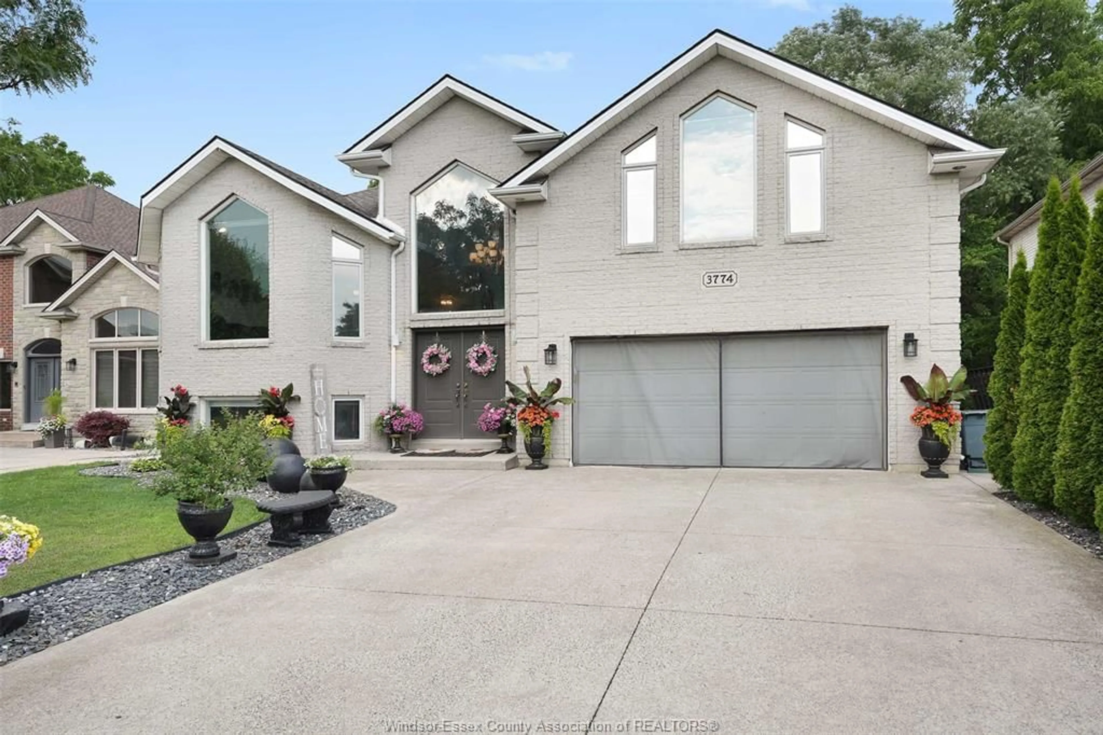 Home with brick exterior material, street for 3774 INGLEWOOD, Windsor Ontario N9E 4P4