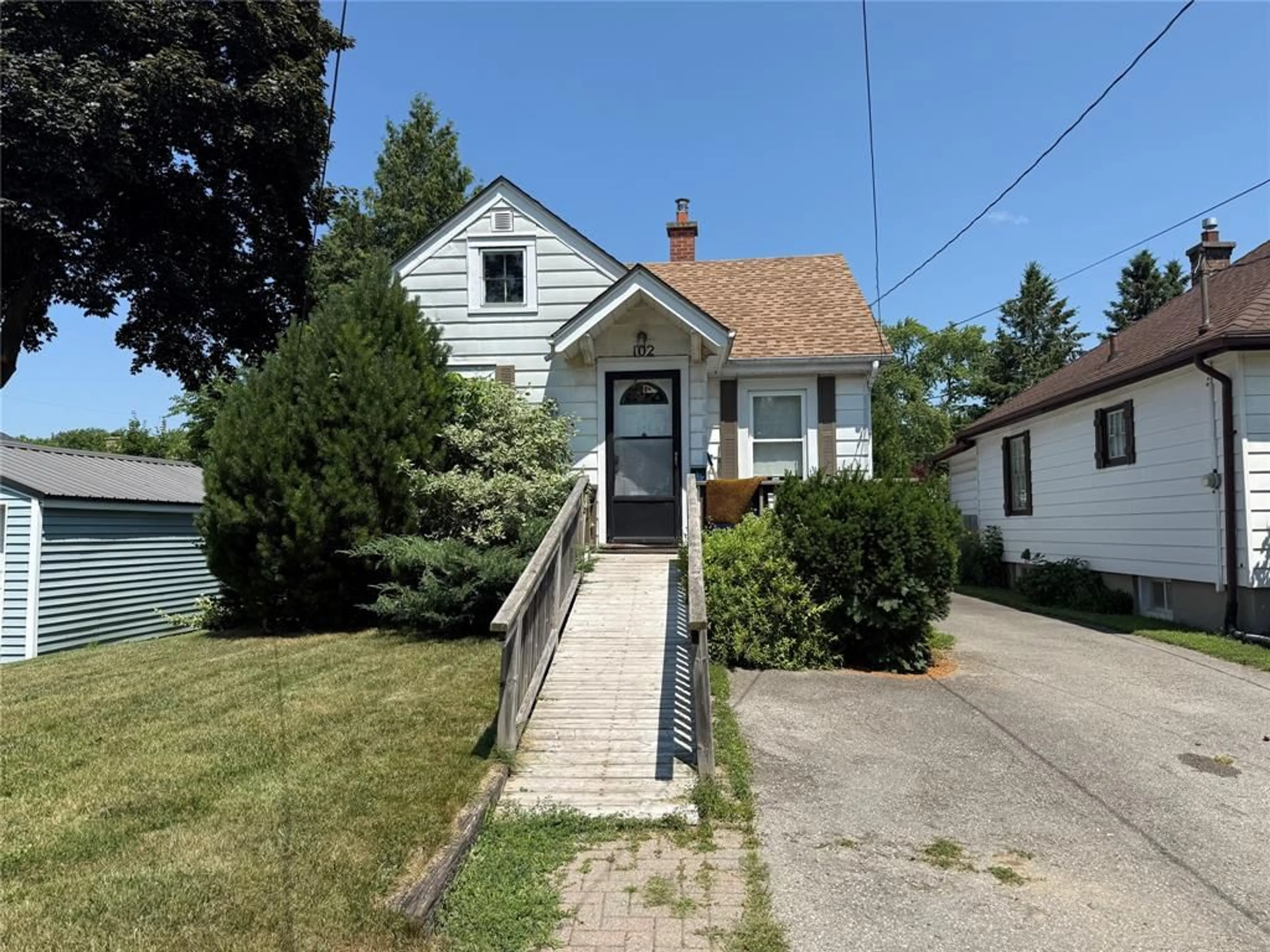 Unknown for 102 RAYWOOD Ave, London Ontario N6C 1Y7