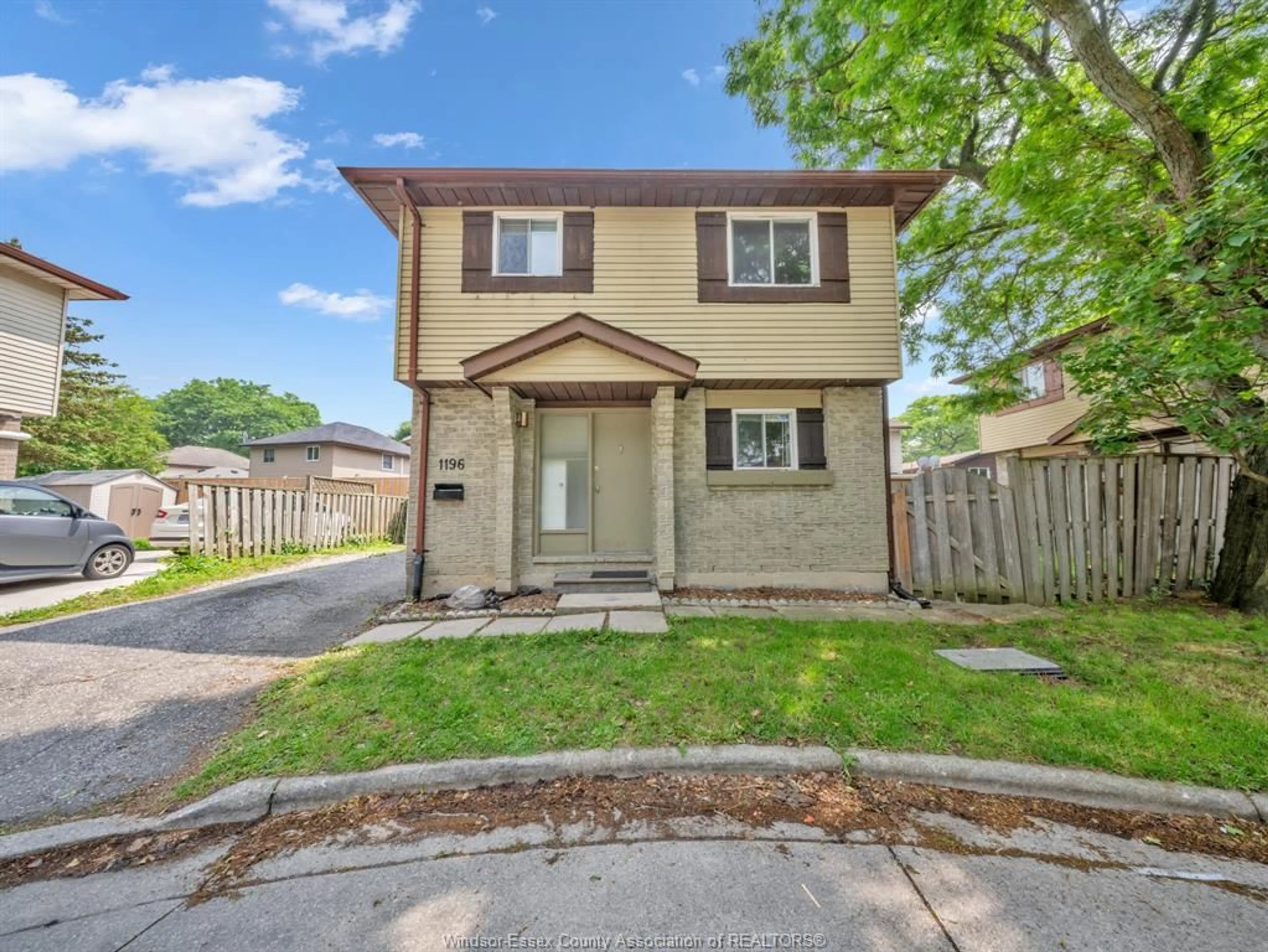 Unknown for 1196 HEATHFIELD, Windsor Ontario N8S 4N9