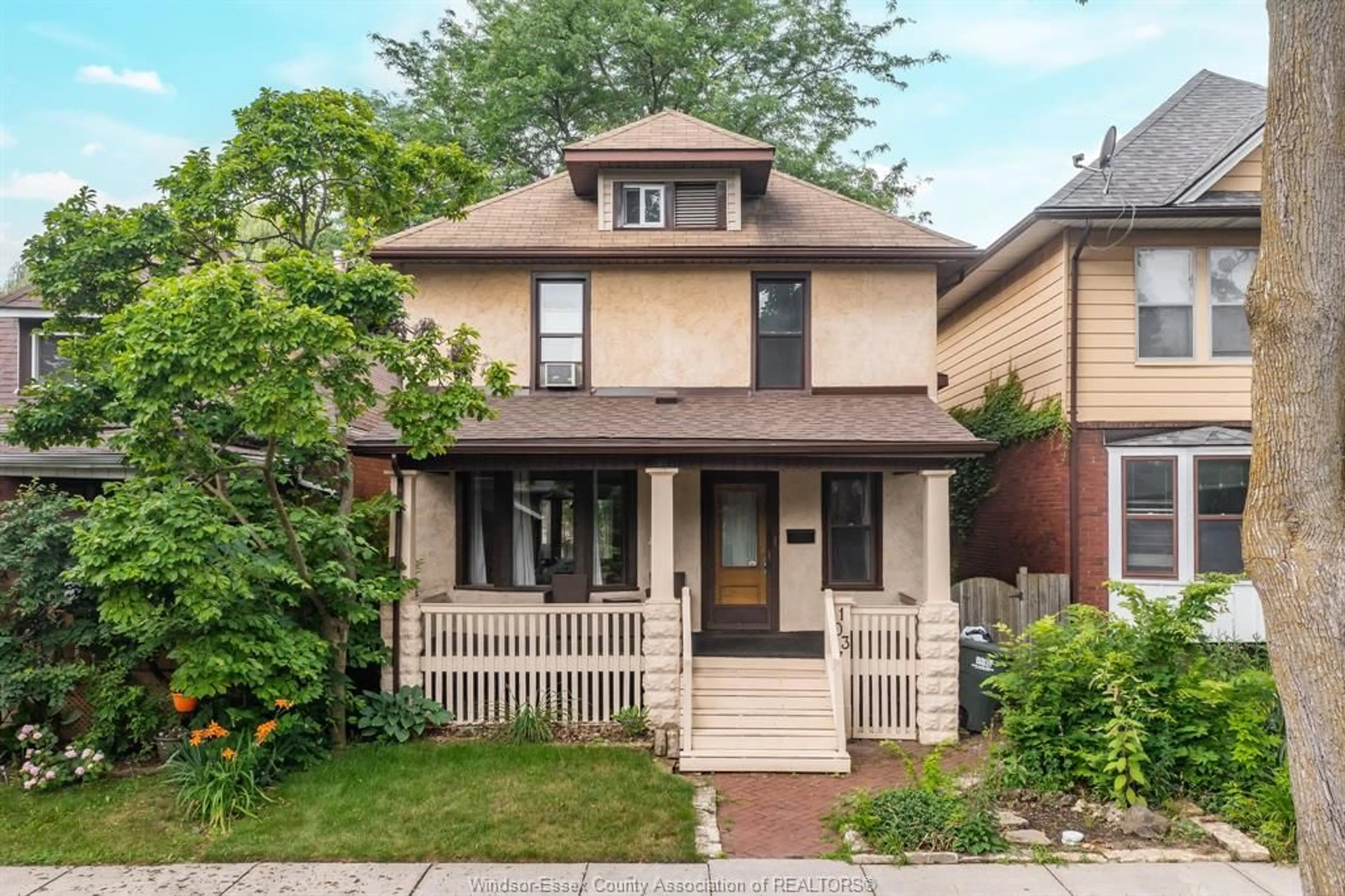 Home with brick exterior material, street for 1037 WINDERMERE Rd, Windsor Ontario N8Y 3E5